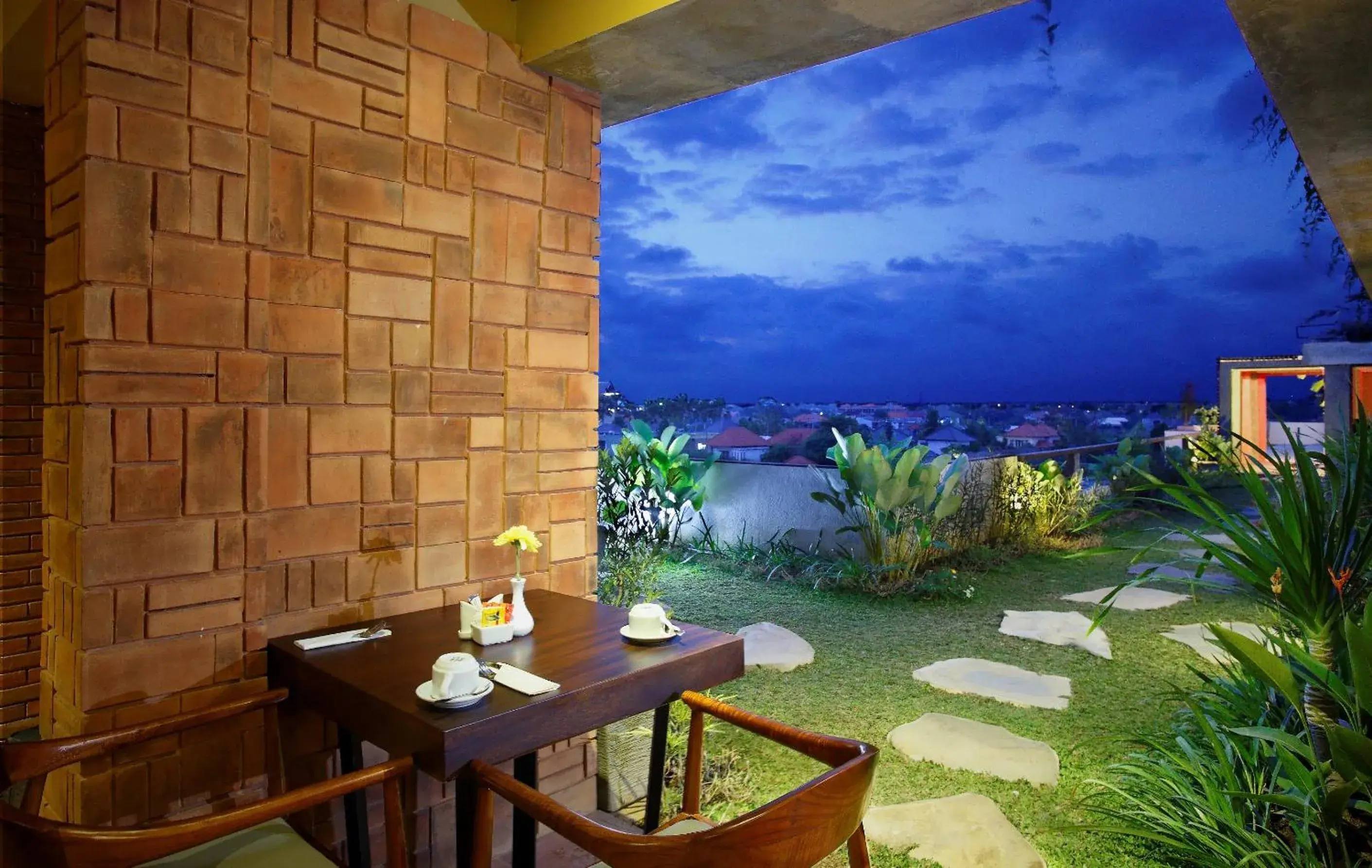 City view in The Visala Boutique Suites Seminyak City view in The Visala Boutique Suites Seminyak