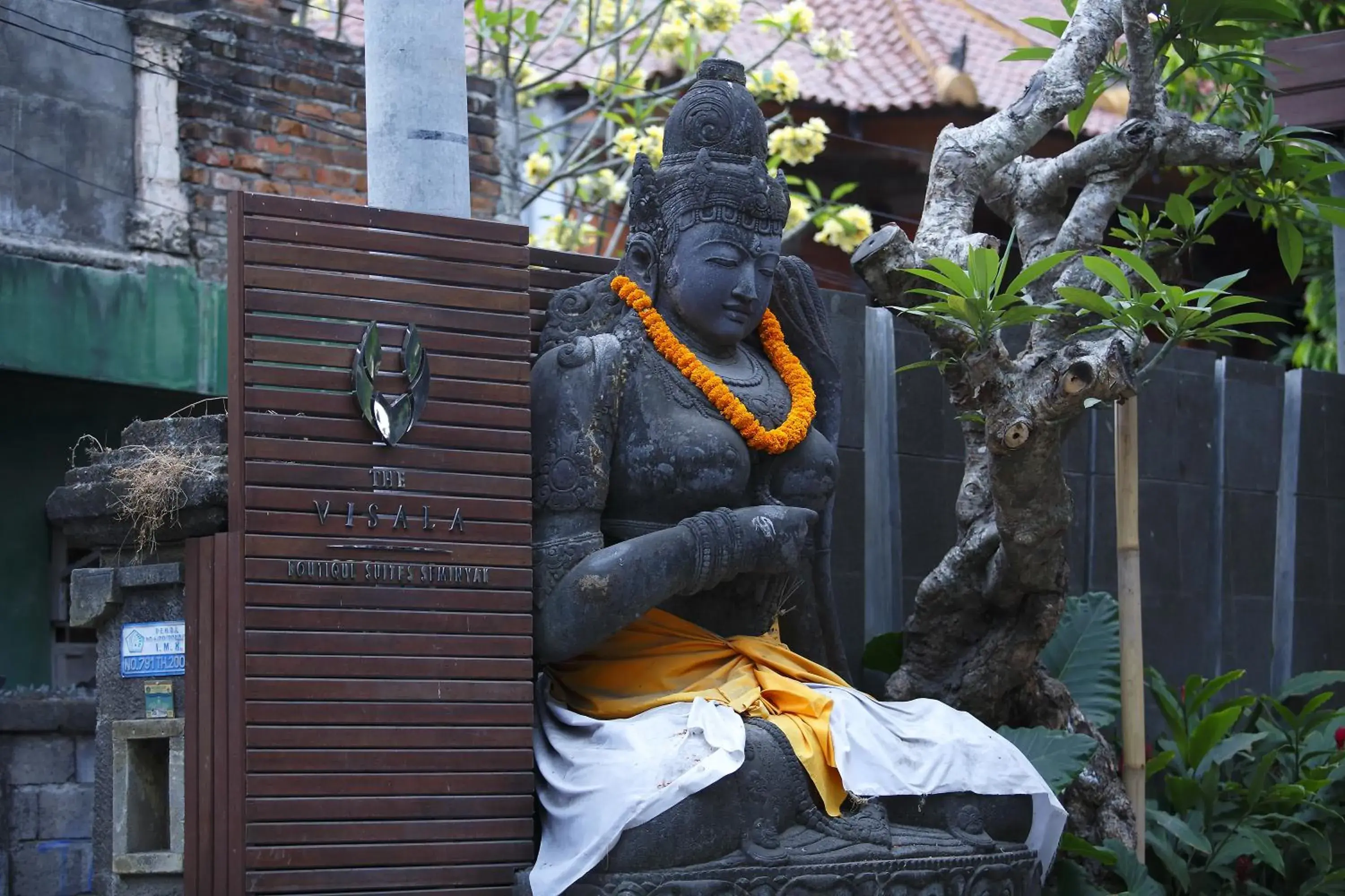 Facade/entrance in The Visala Boutique Suites Seminyak Facade/entrance in The Visala Boutique Suites Seminyak