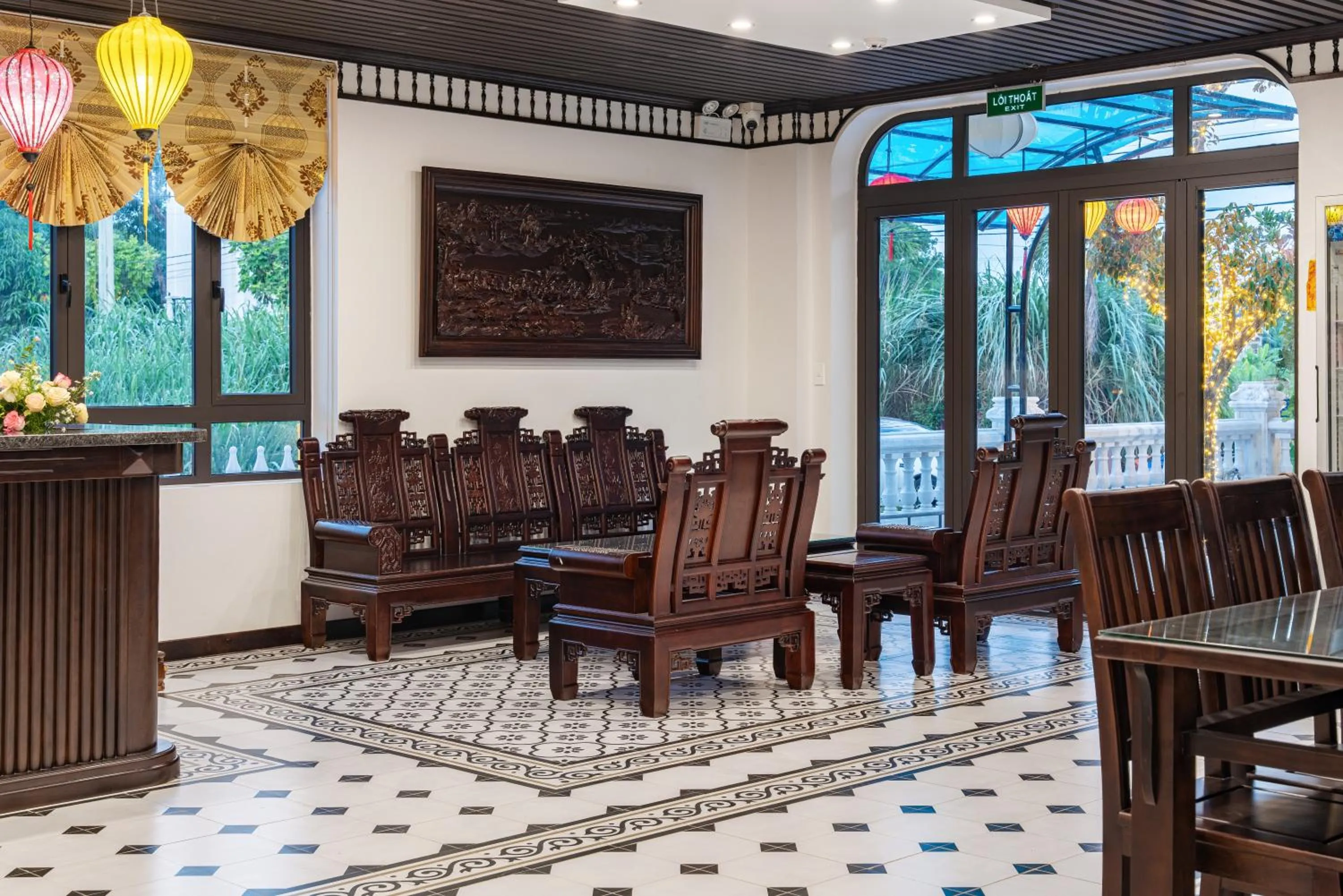 Living room in Tam Coc Babylon Hotel