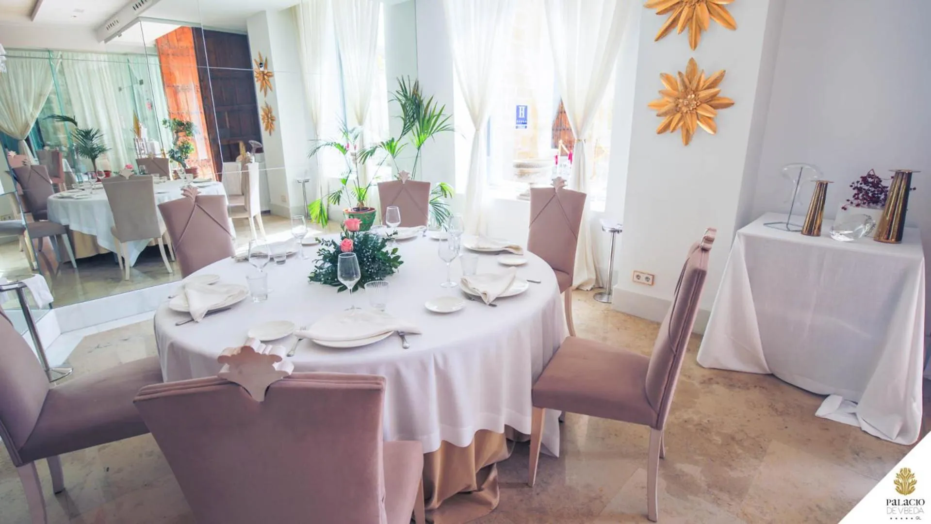 Restaurant/places to eat in Hotel Palacio De Úbeda 5 G.L