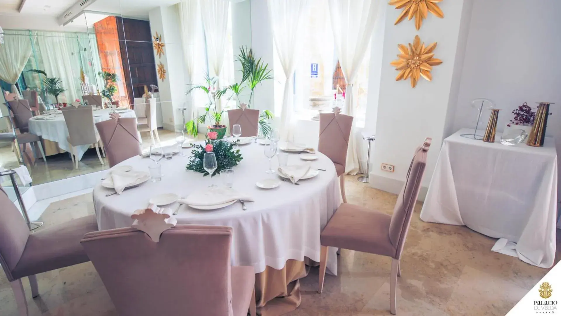 Restaurant/places to eat in Hotel Palacio De Úbeda 5 G.L Restaurant/places to eat in Hotel Palacio De Úbeda 5 G.L