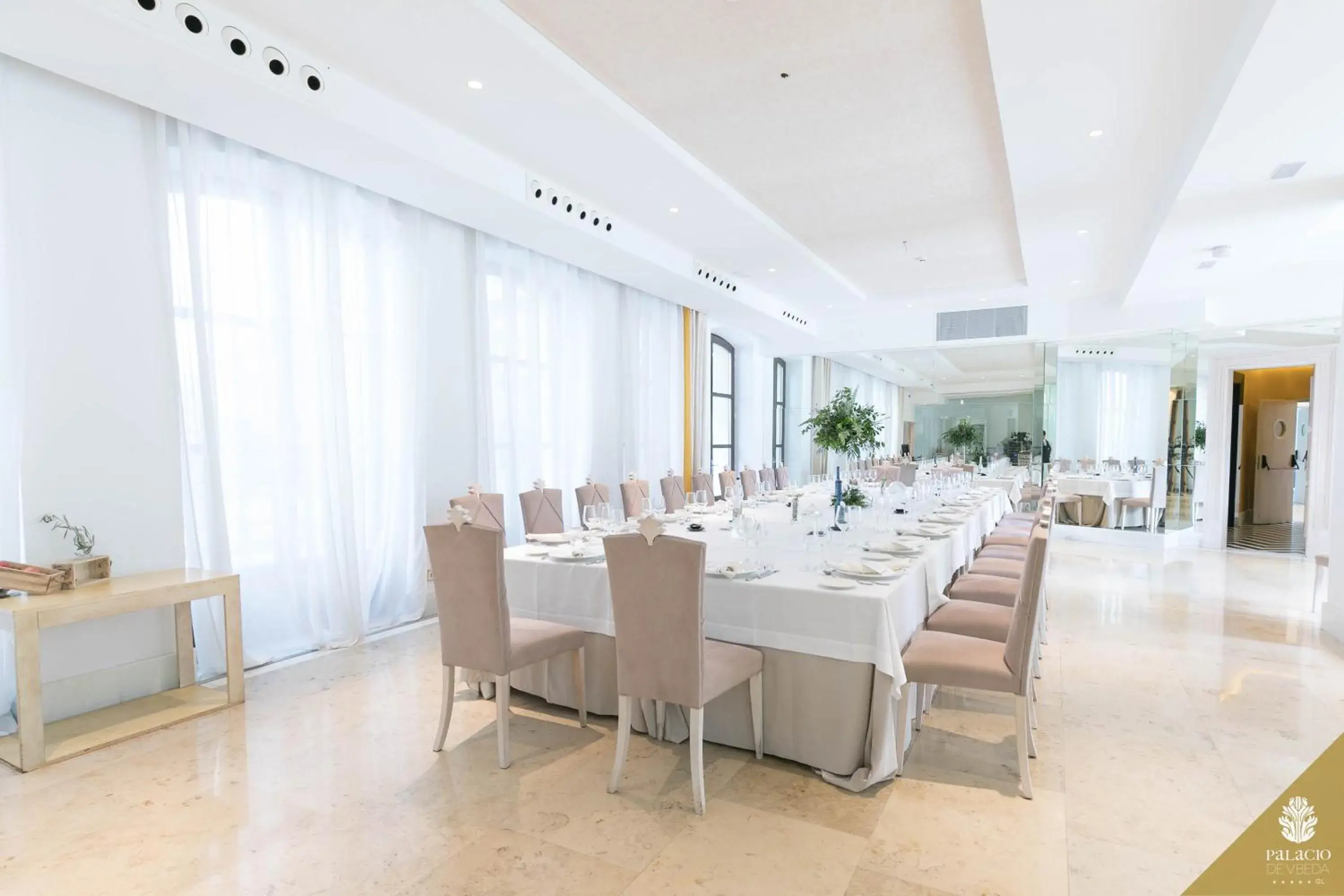 Restaurant/places to eat in Hotel Palacio De Úbeda 5 G.L Restaurant/places to eat in Hotel Palacio De Úbeda 5 G.L