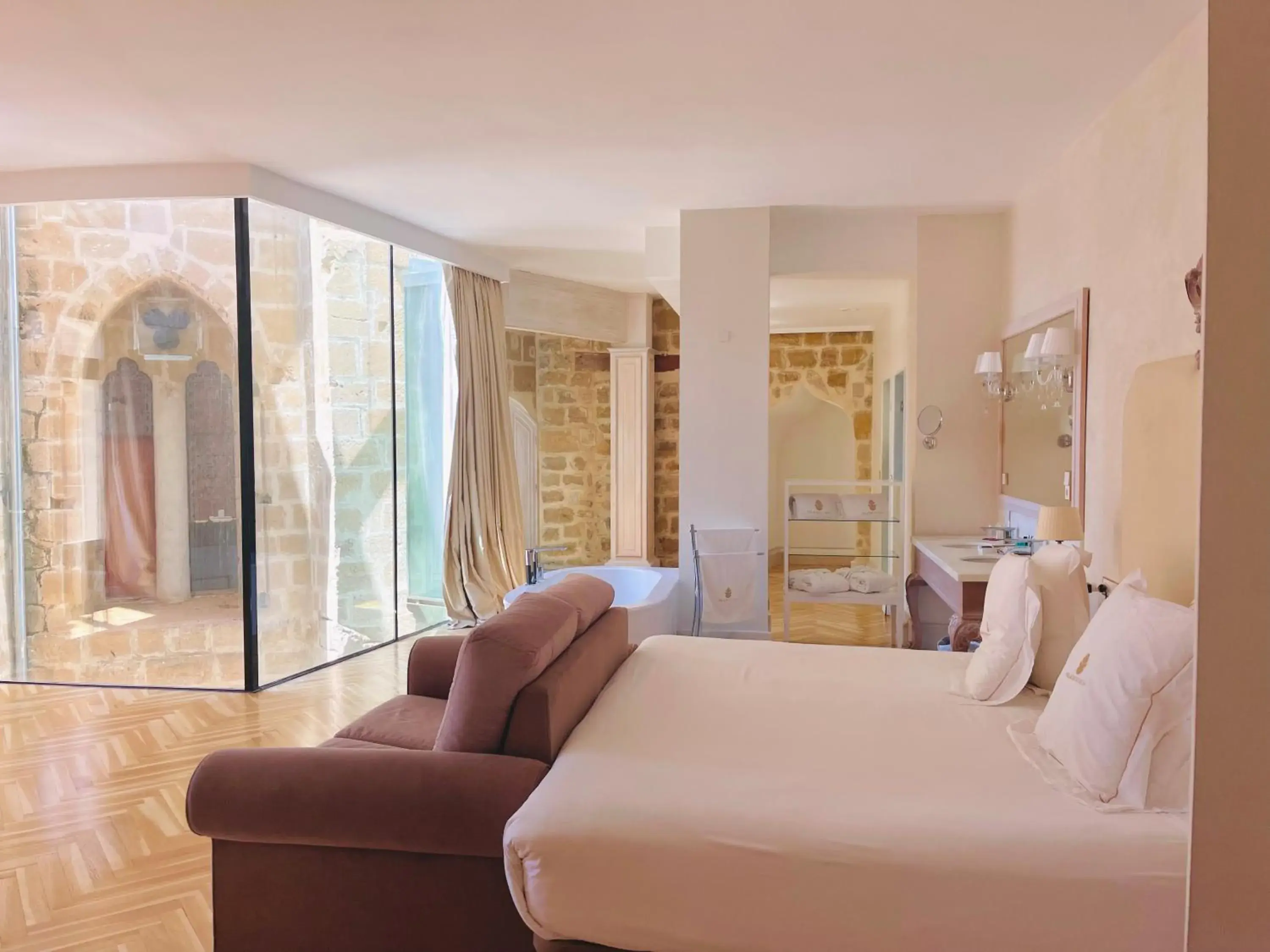 Property building, Bed in Hotel Palacio De Úbeda 5 G.L Property building, Bed in Hotel Palacio De Úbeda 5 G.L