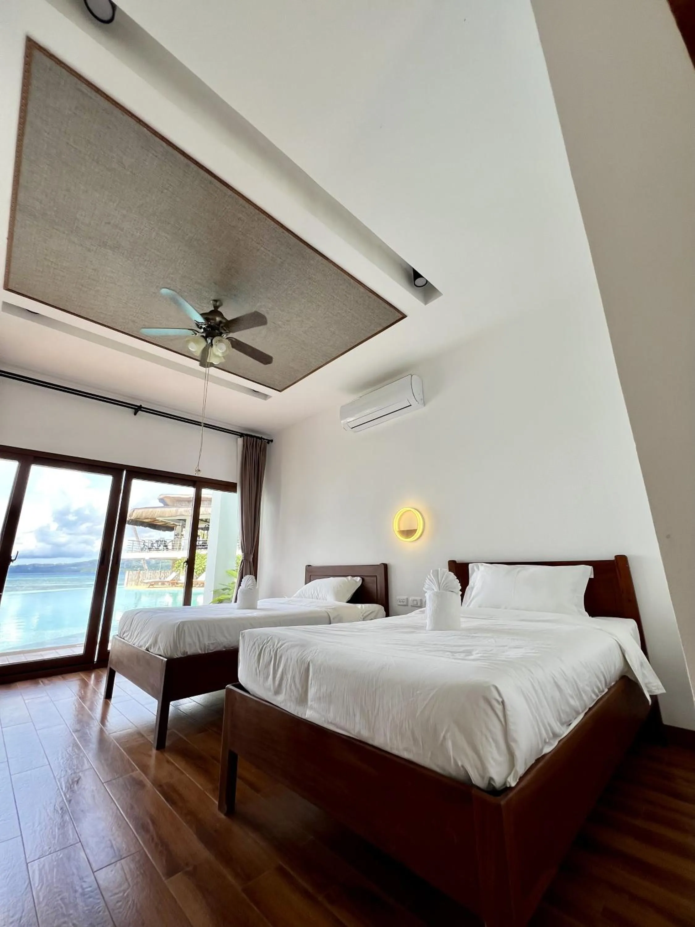 Bed in Resort Deja Vu