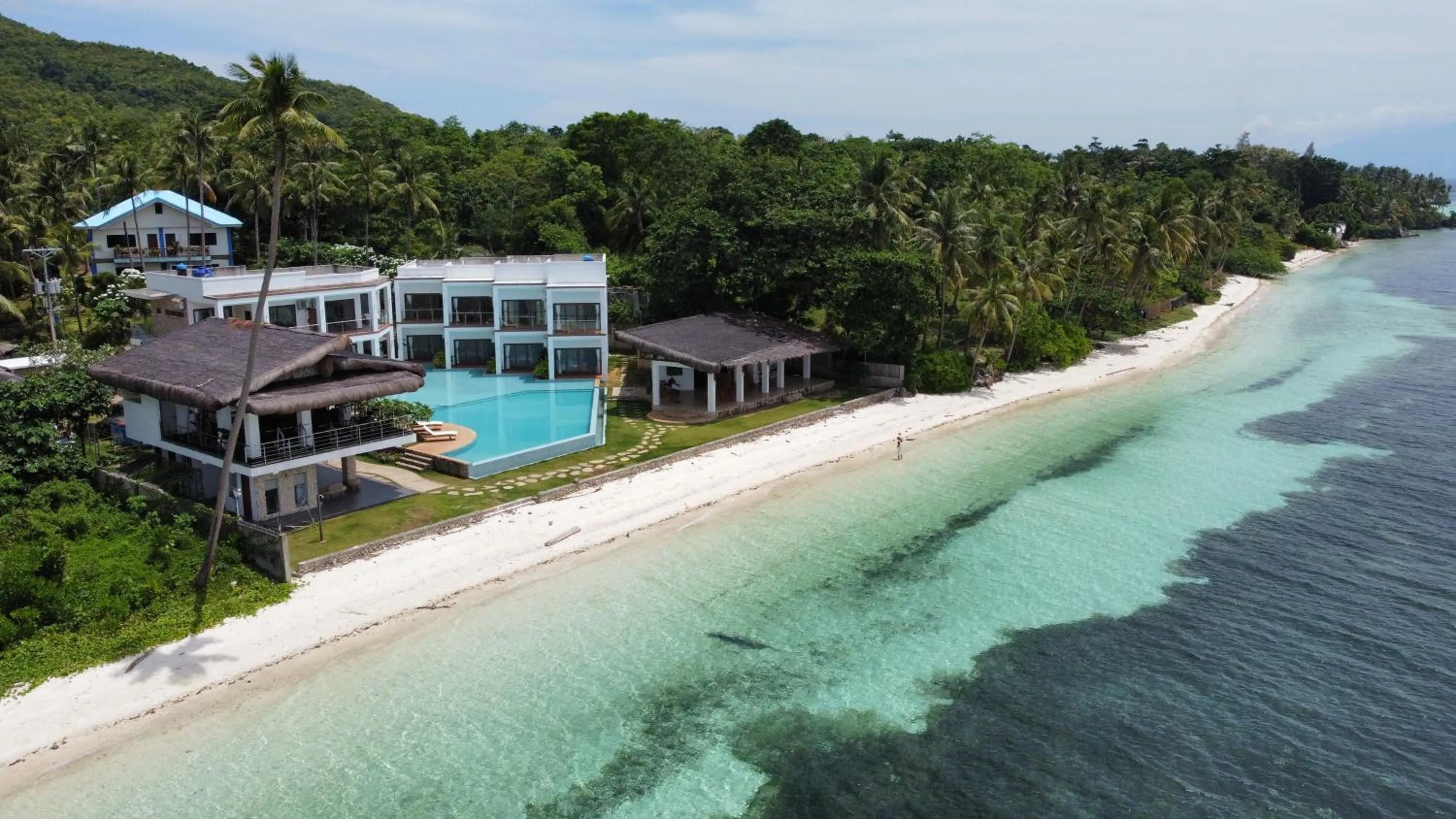 Property building in Resort Deja Vu