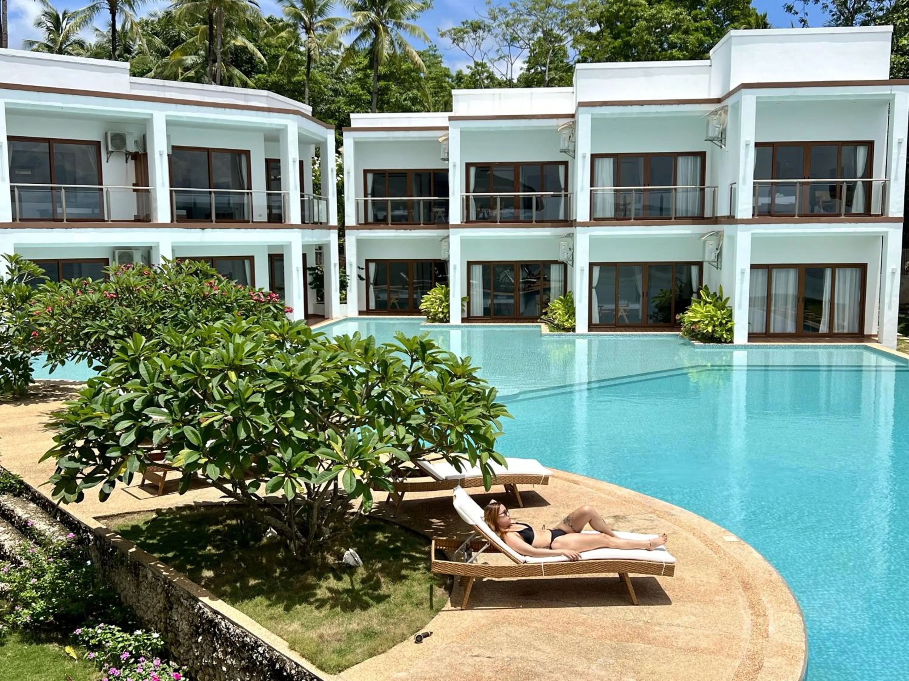 Property building in Resort Deja Vu