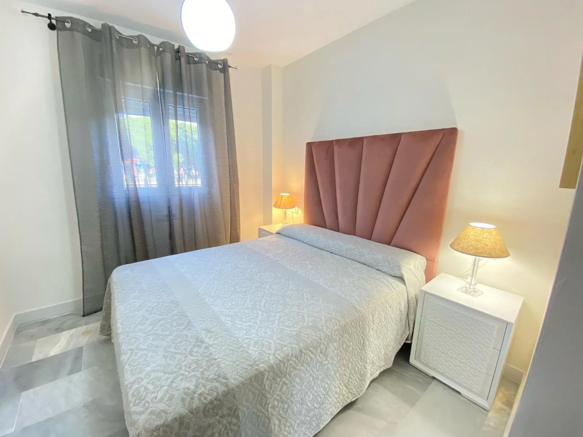 Bedroom, Bed in Mi Capricho, Luxury Apartment