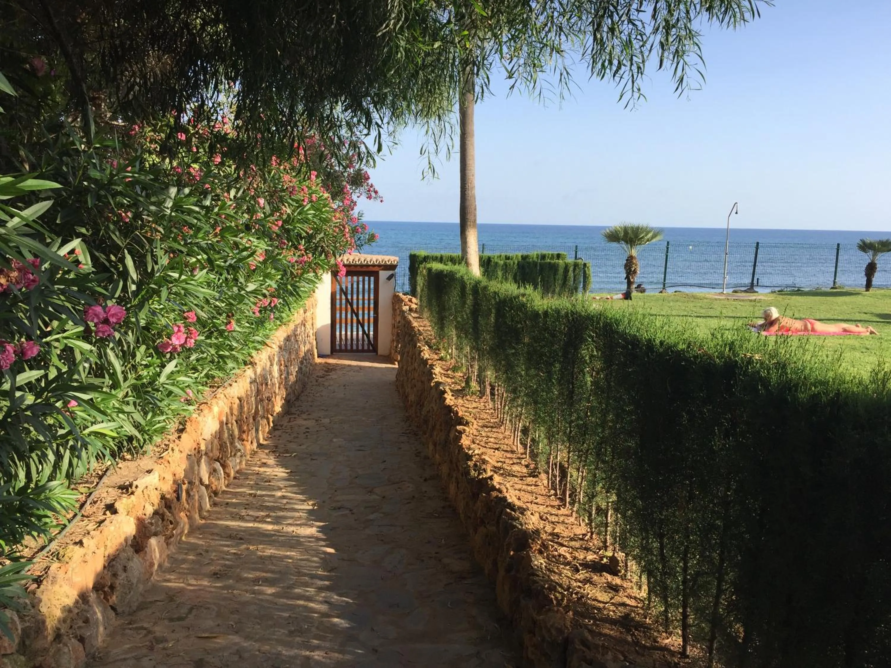 Garden in Mi Capricho, Luxury Apartment