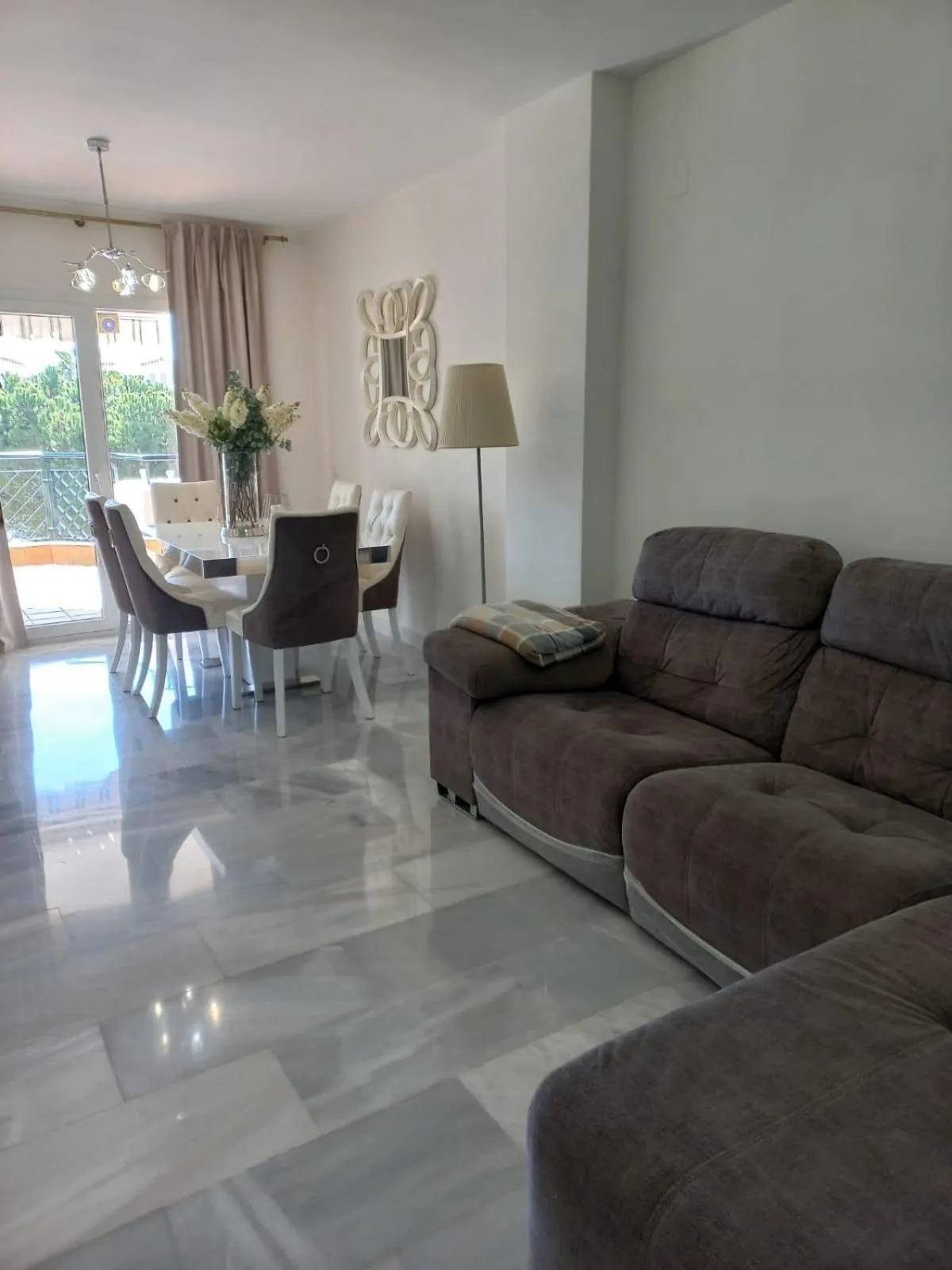 Dining area in Mi Capricho, Luxury Apartment