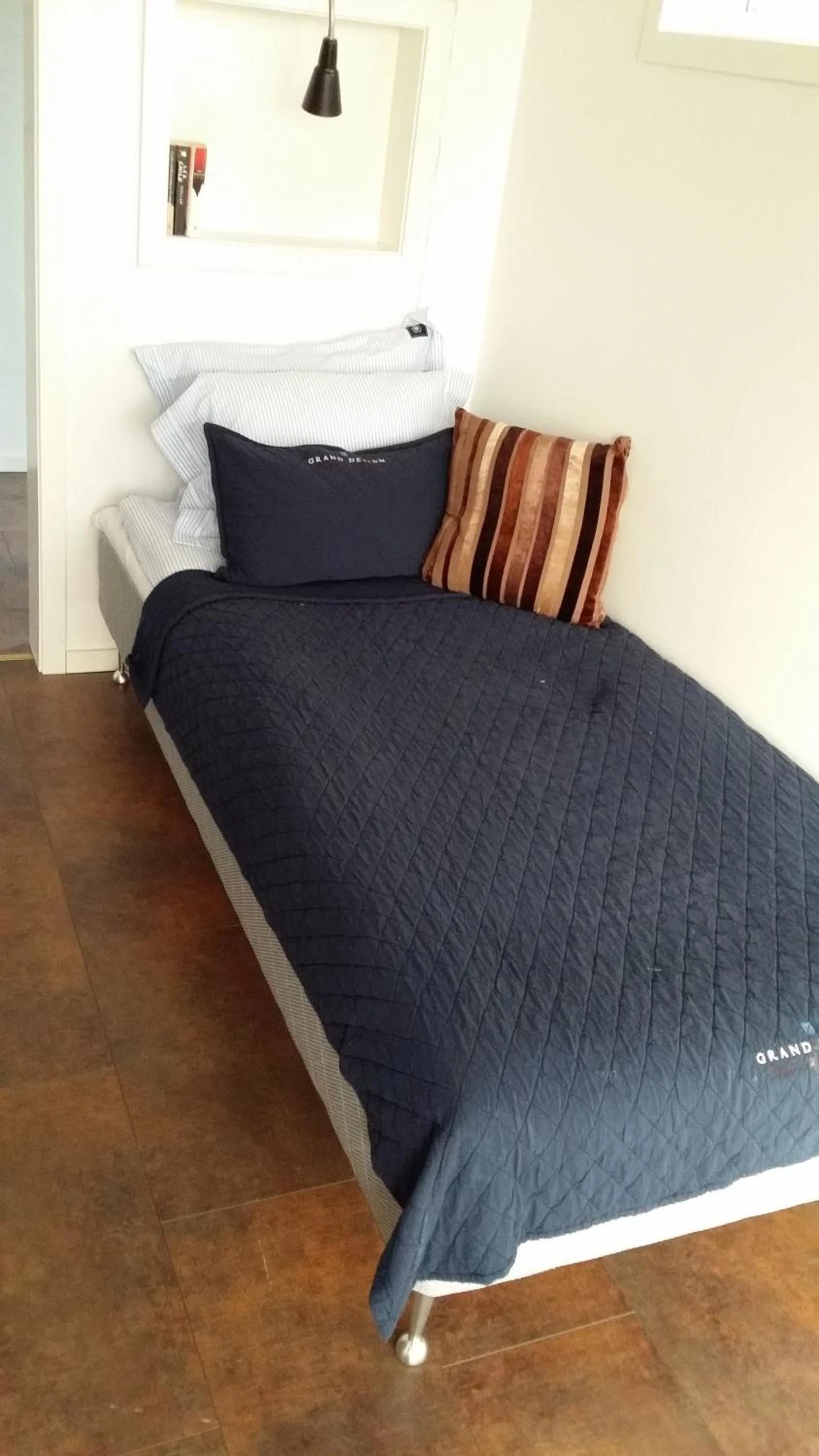 Bed in Vinbergs Stugby