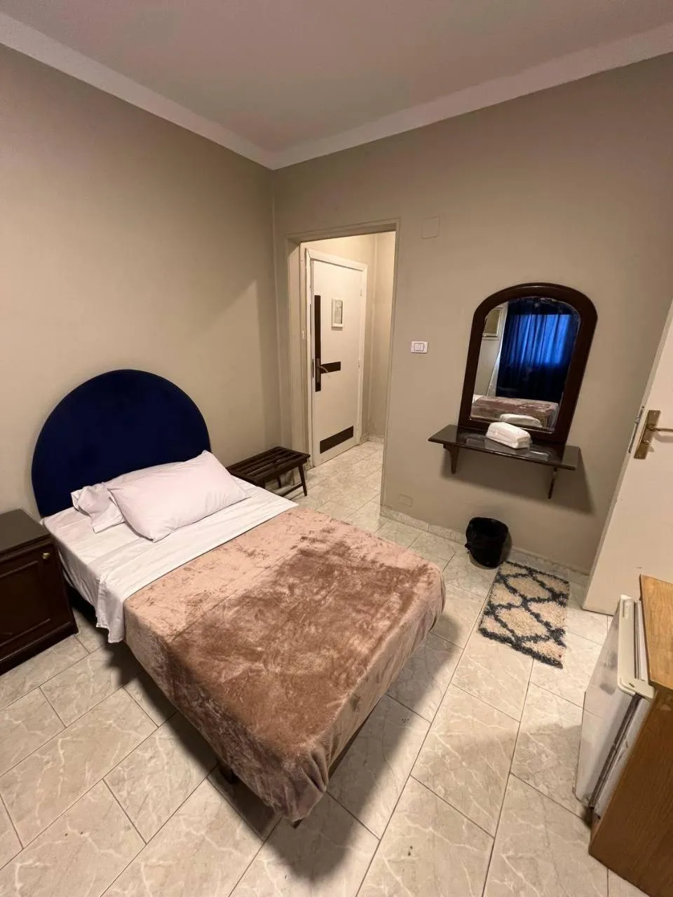 Single Room in Houres Hotel