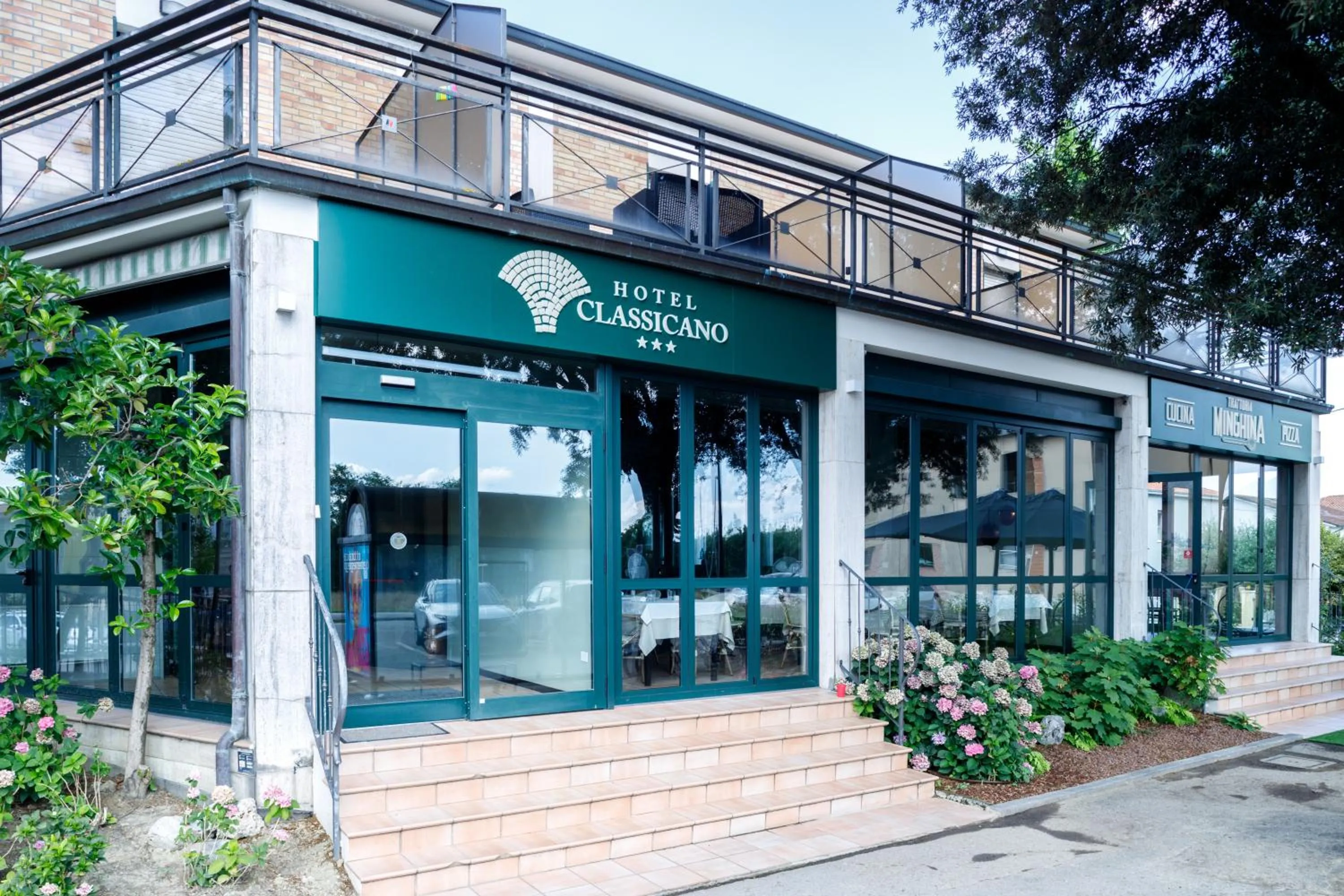 Property building in Hotel Classicano