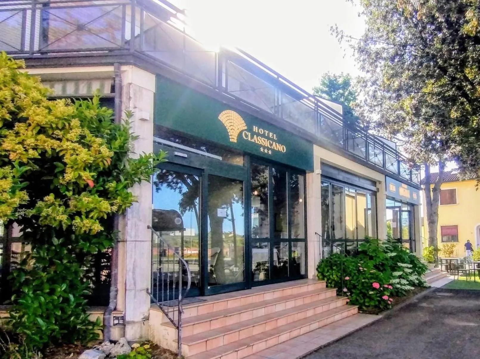 Property building in Hotel Classicano