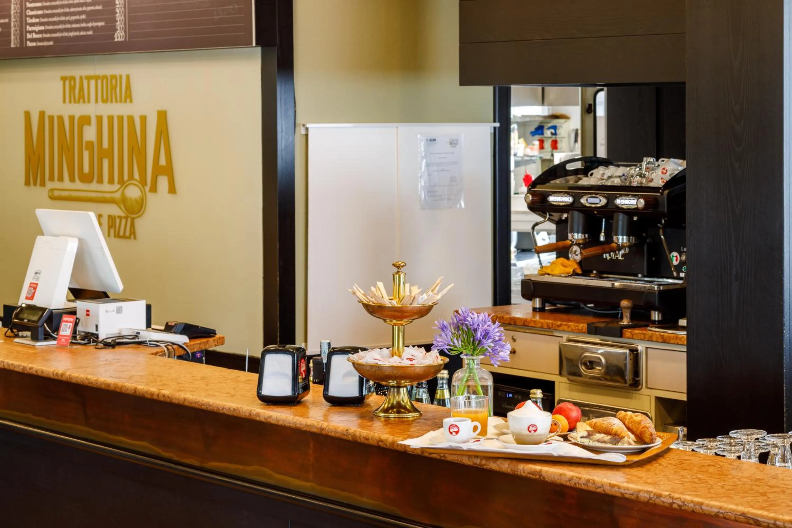 Lounge or bar in Hotel Classicano