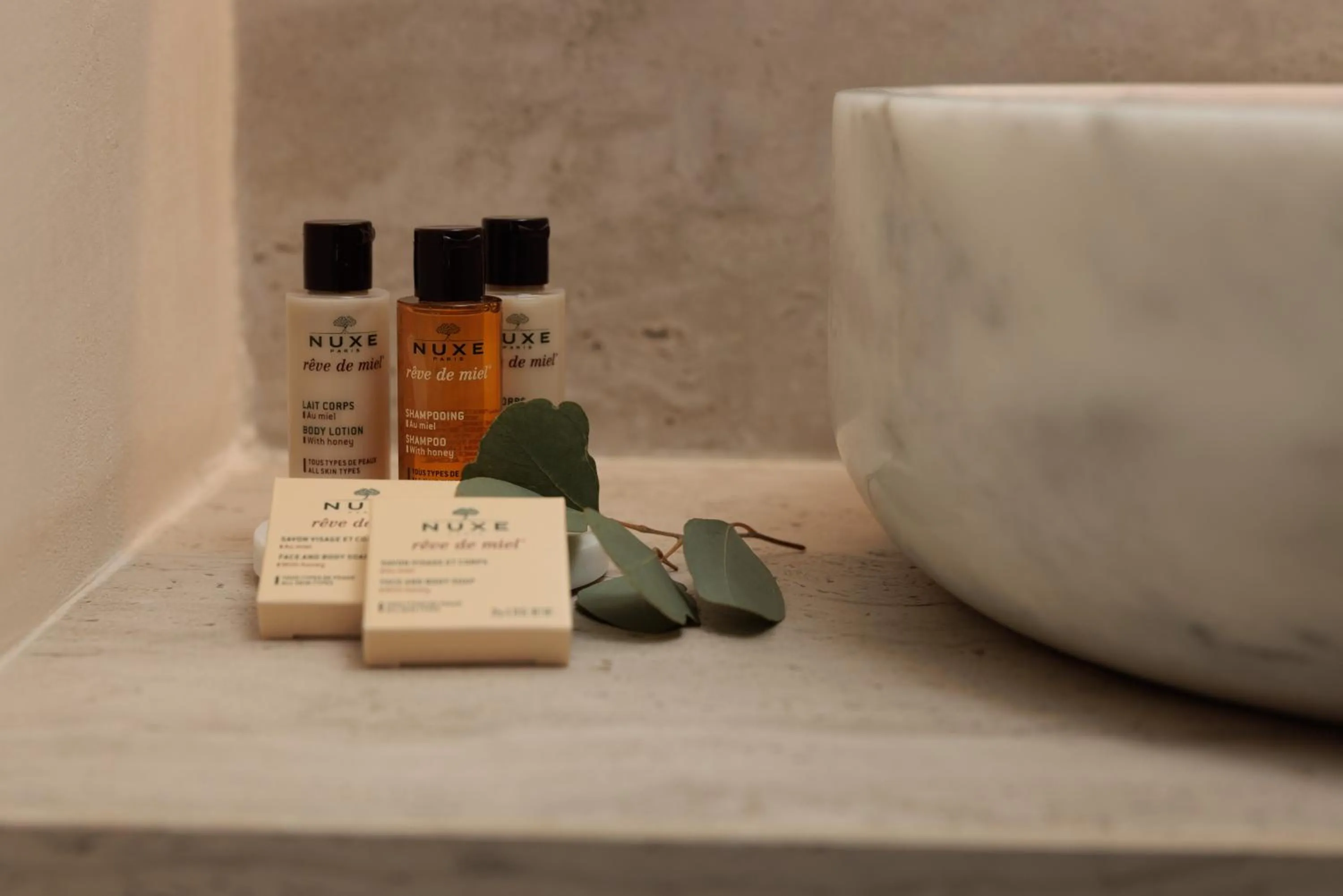 Bathroom in Polis of Naxos