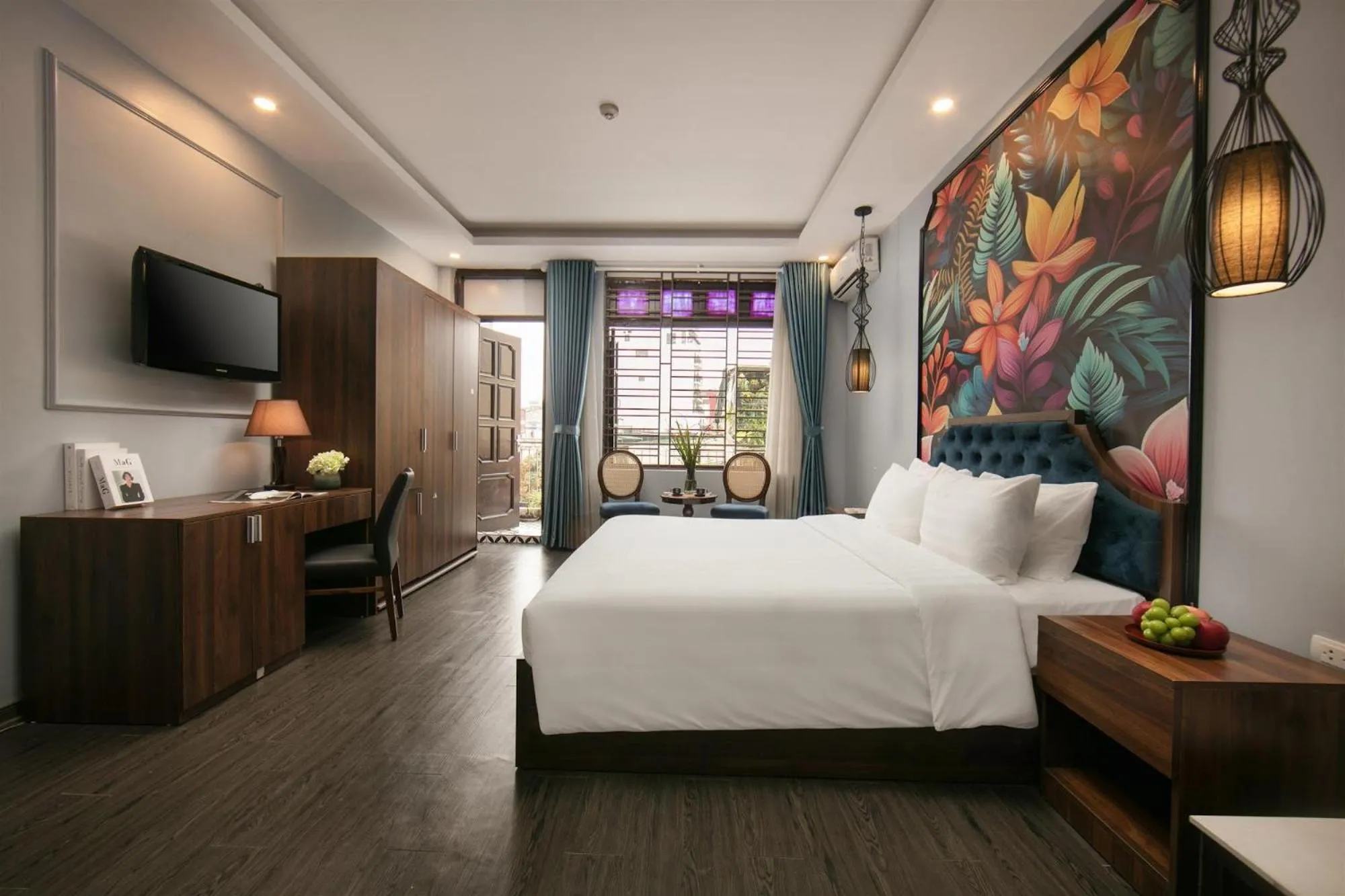 Bed in Elegance Premium Hotel