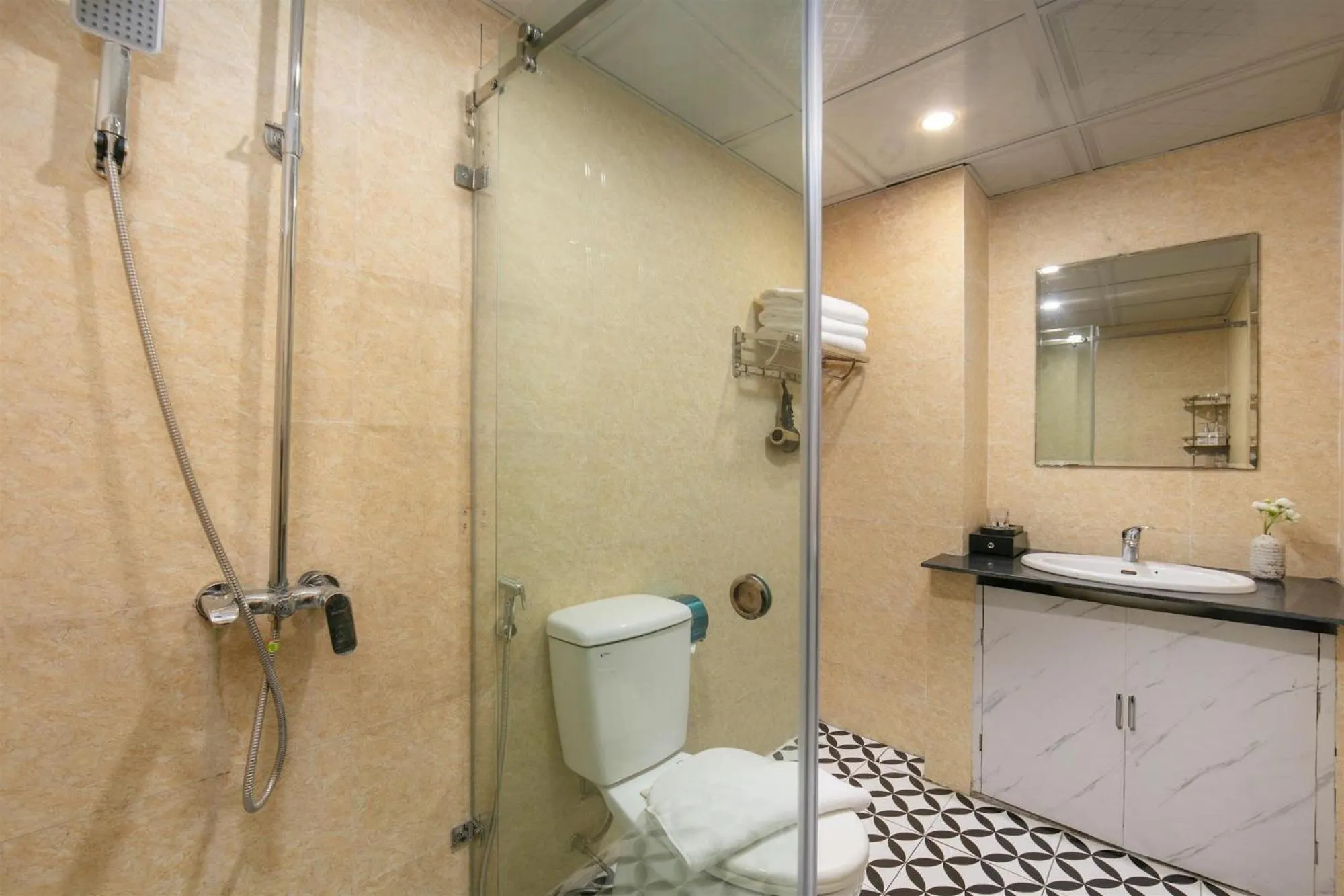 Shower in Elegance Premium Hotel
