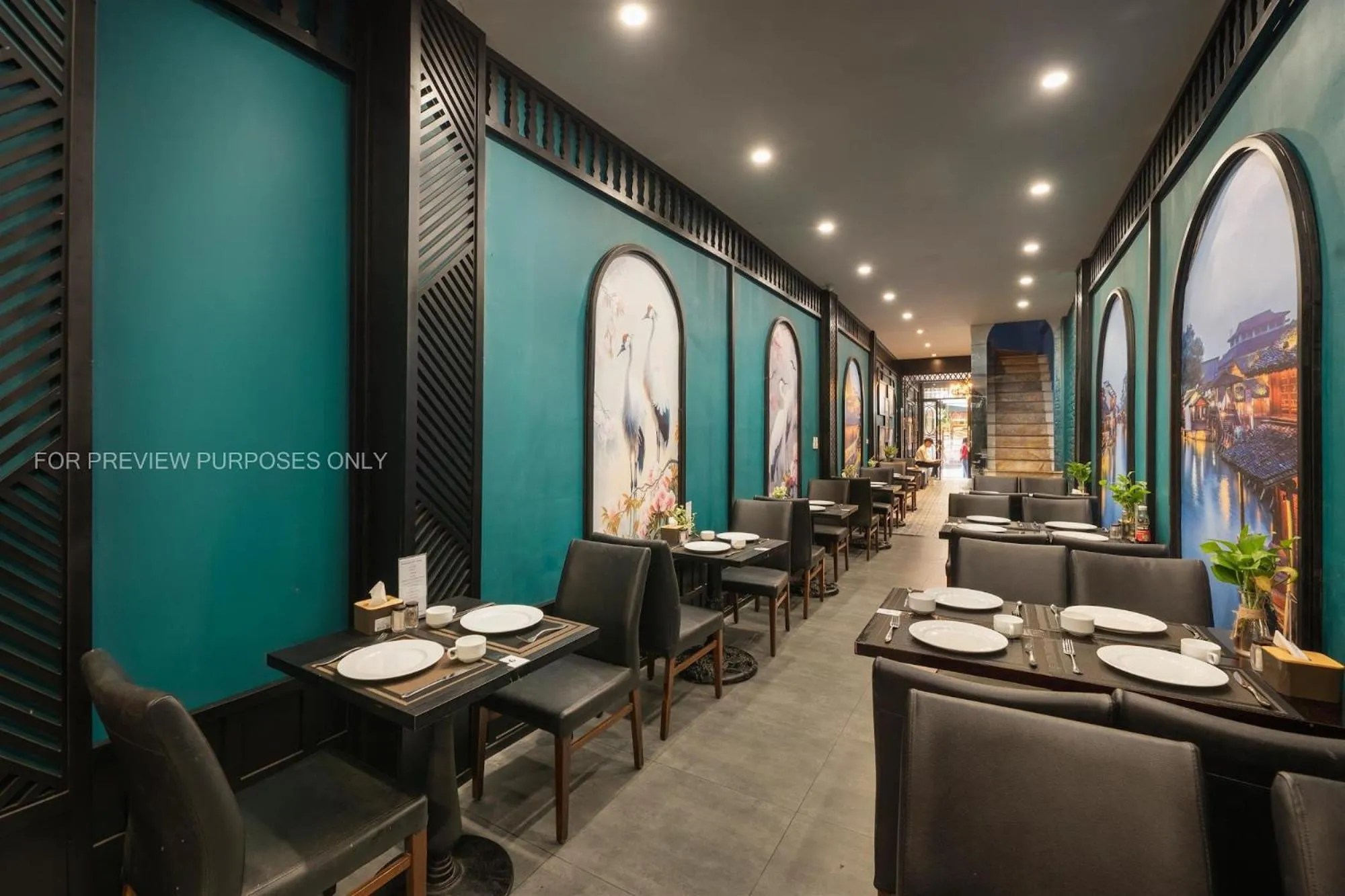 Restaurant/places to eat in Elegance Premium Hotel
