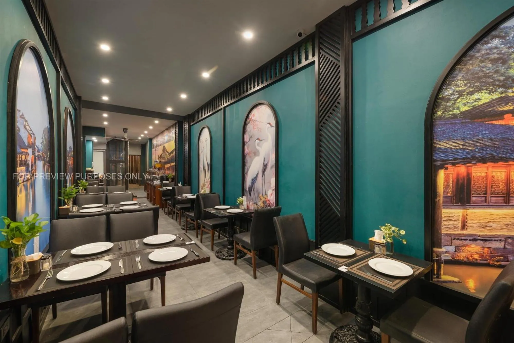 Restaurant/places to eat in Elegance Premium Hotel