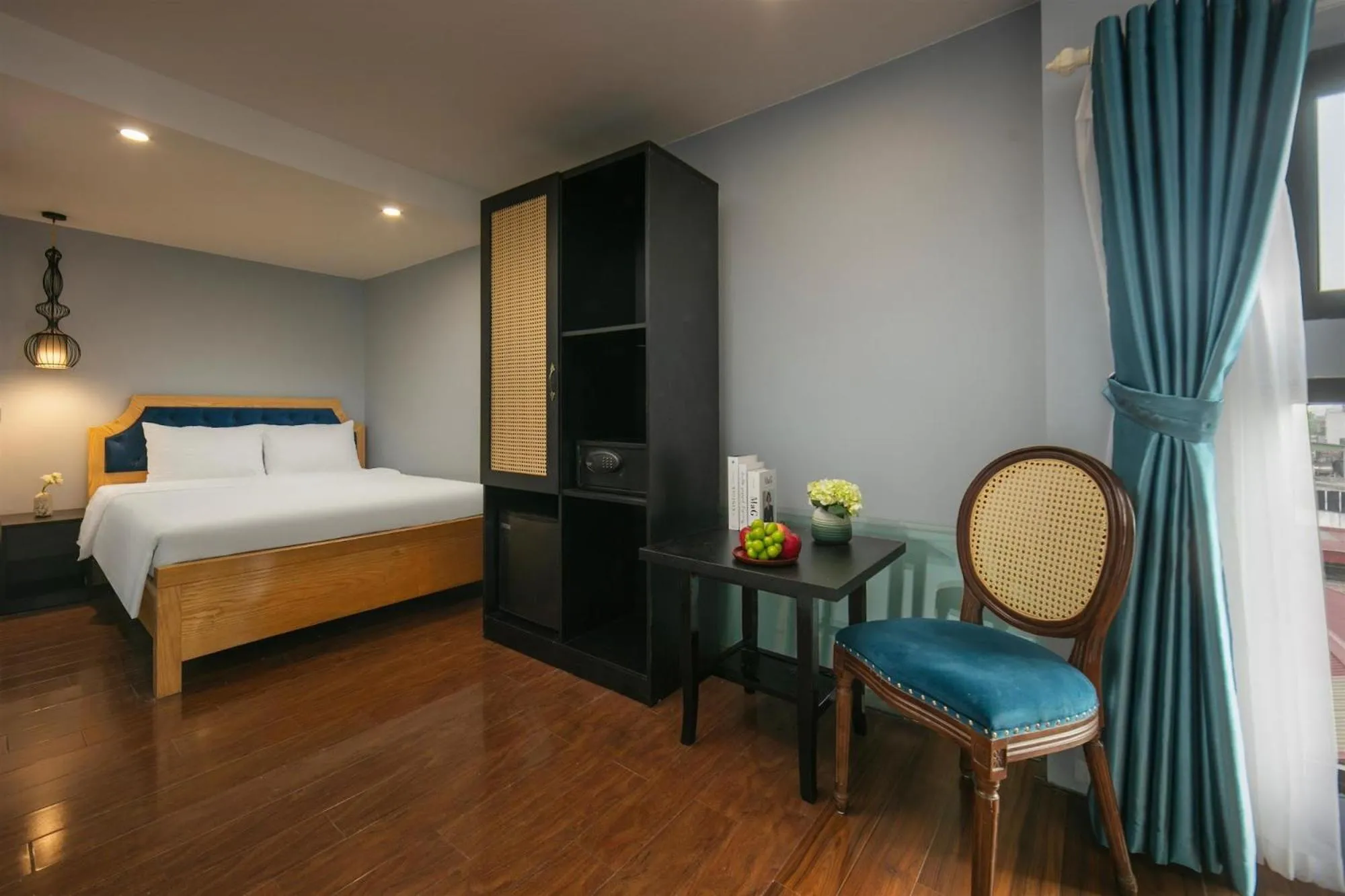 Photo of the whole room in Elegance Premium Hotel