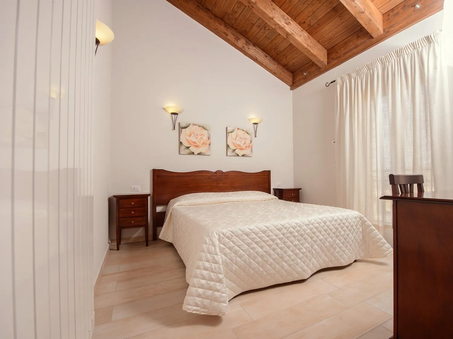 Photo of the whole room, Bed in La Dimora di Federico