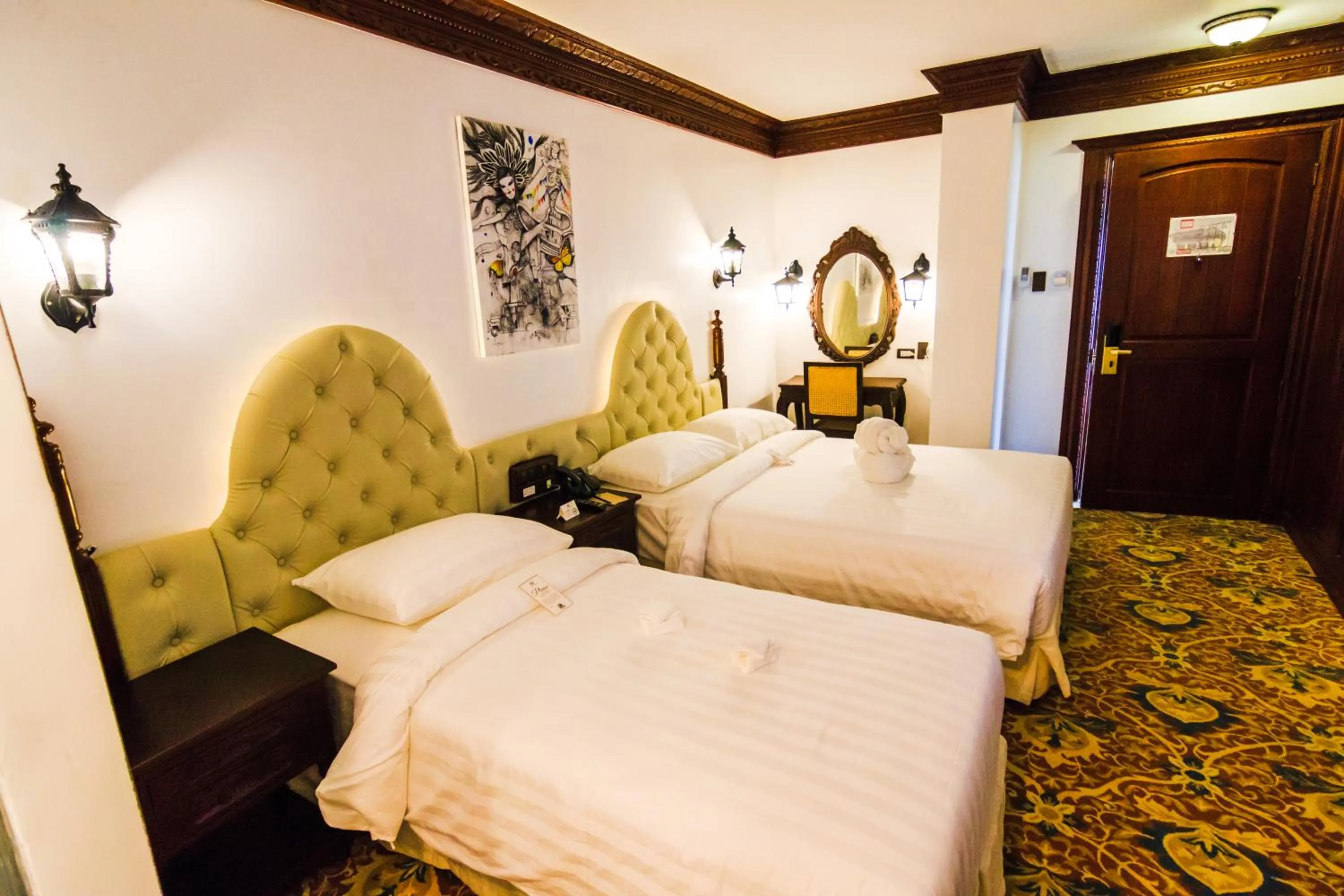 Bedroom, Bed in Hotel Luna Annex