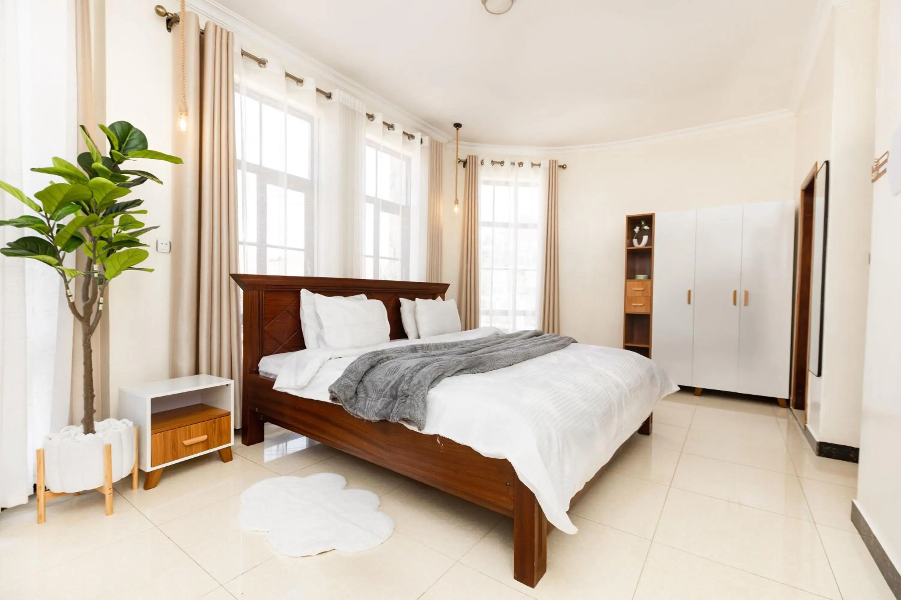 Bed in kigali Pillar House inn