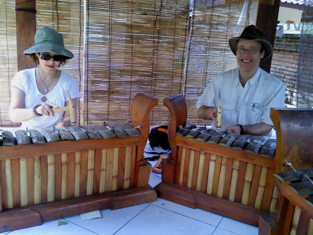 Entertainment in Dewa Put Guest House