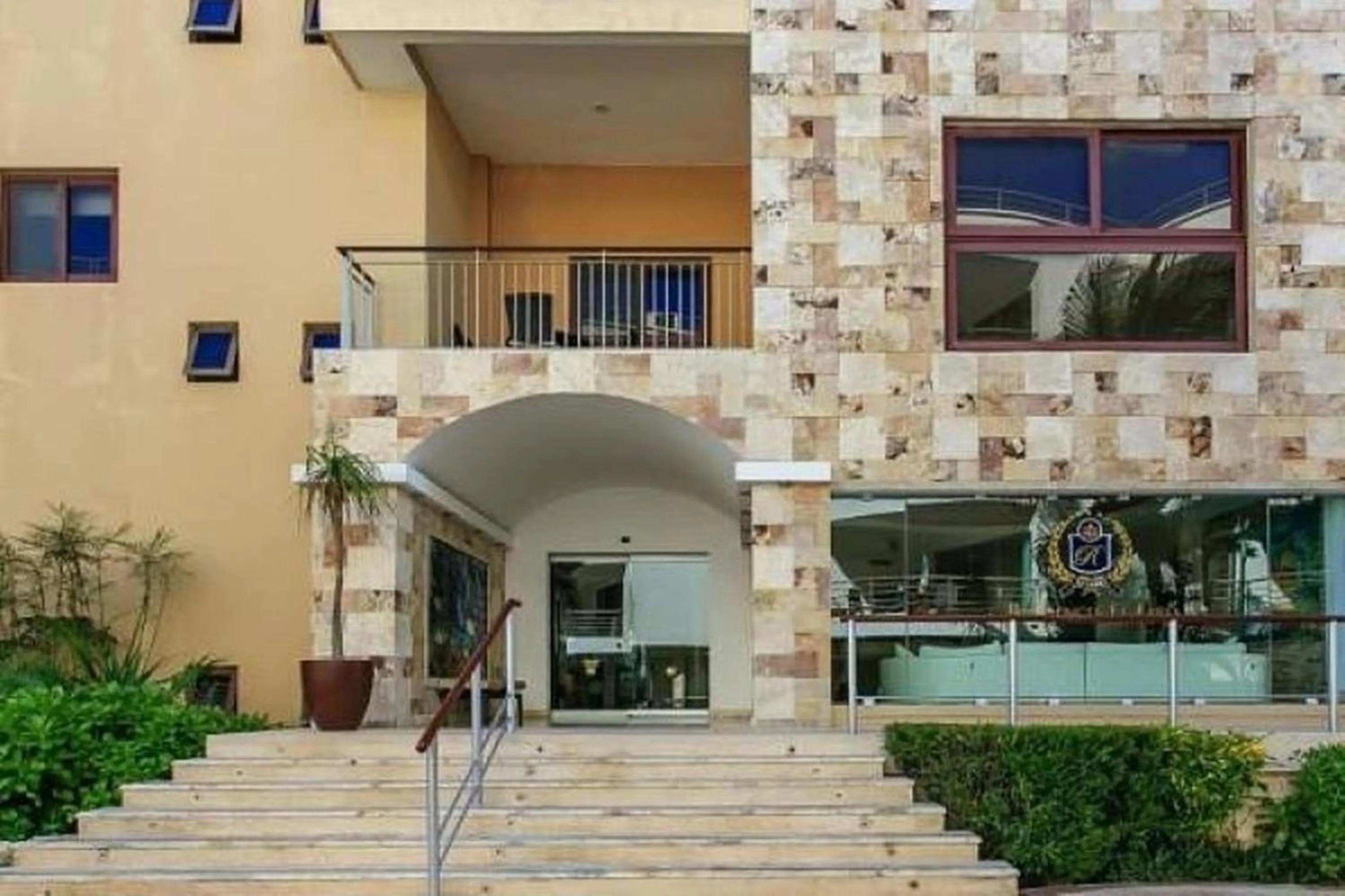 Property building in El Faro 304 CORAL 3 Bdr Penthouse