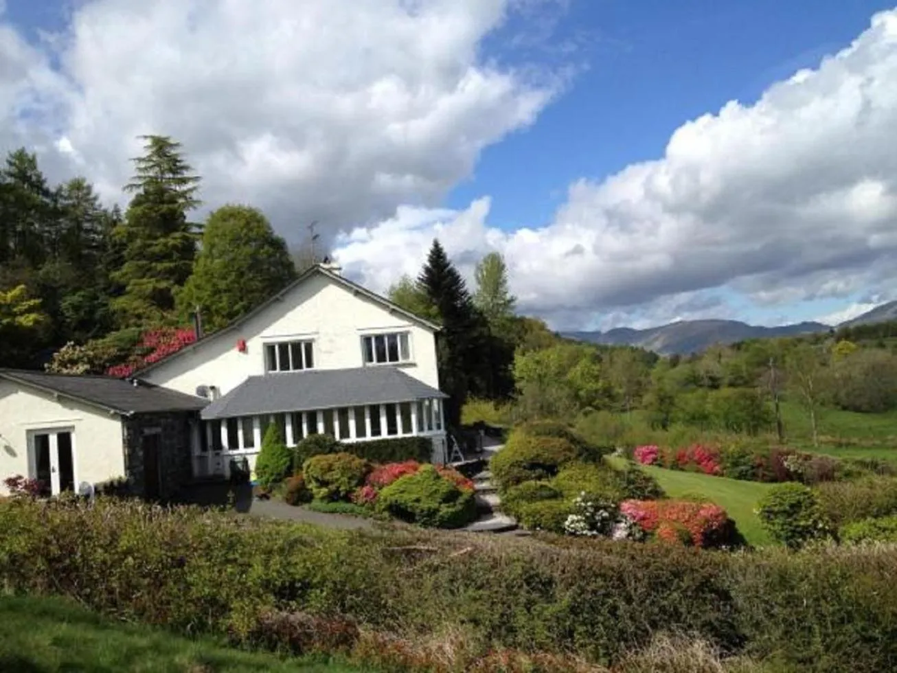 Breakfast in High Grassings Country House