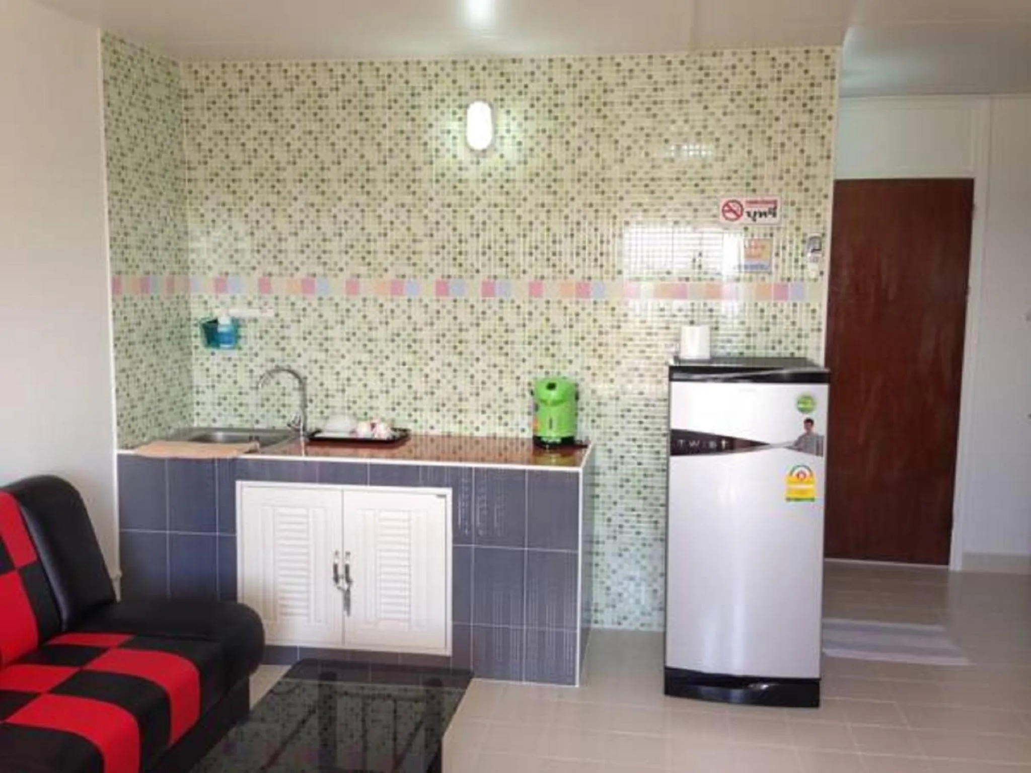 Area and facilities in Muangthongthani Rental/Khun Dan