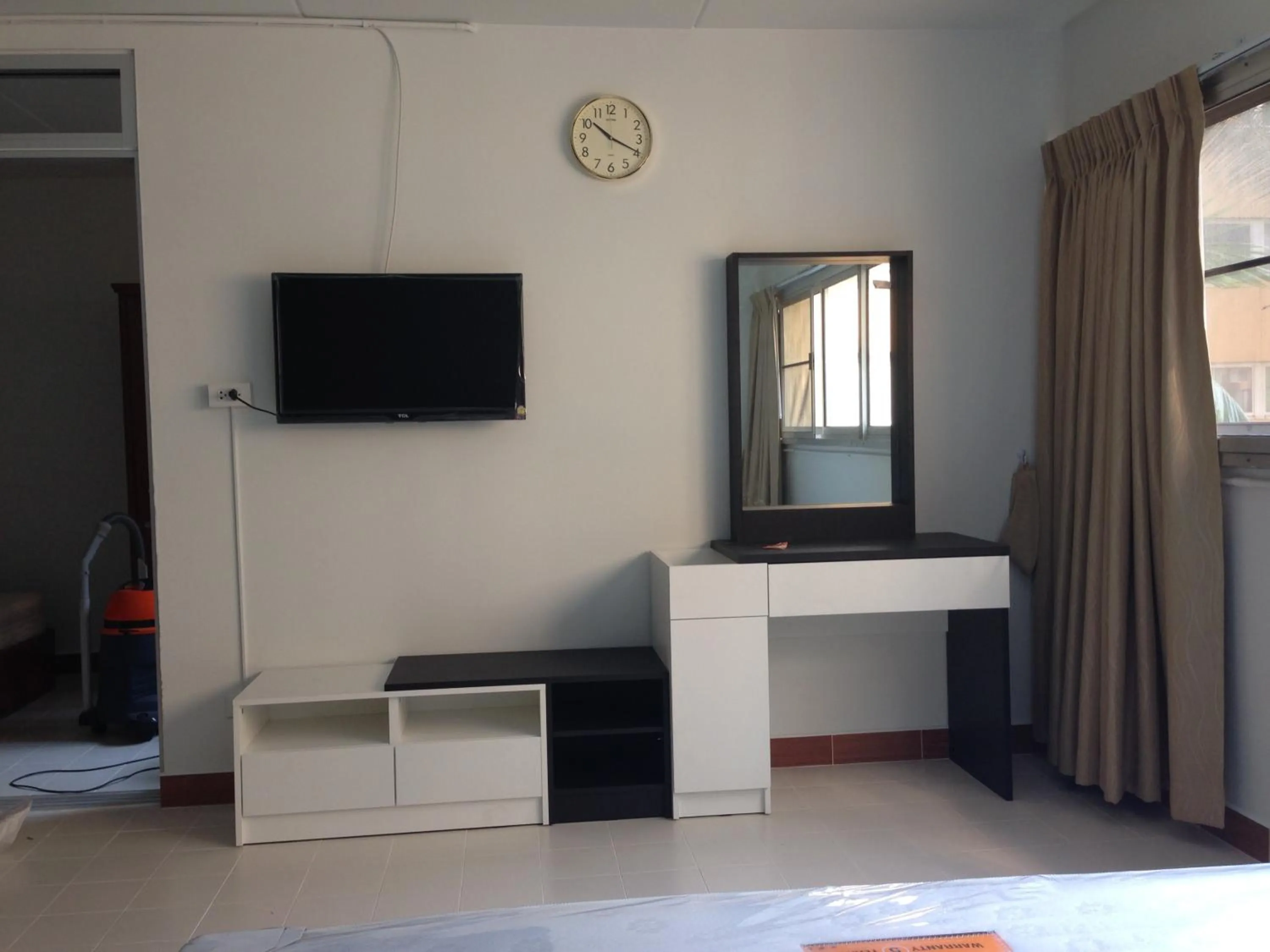 Area and facilities, Bed in Muangthongthani Rental/Khun Dan
