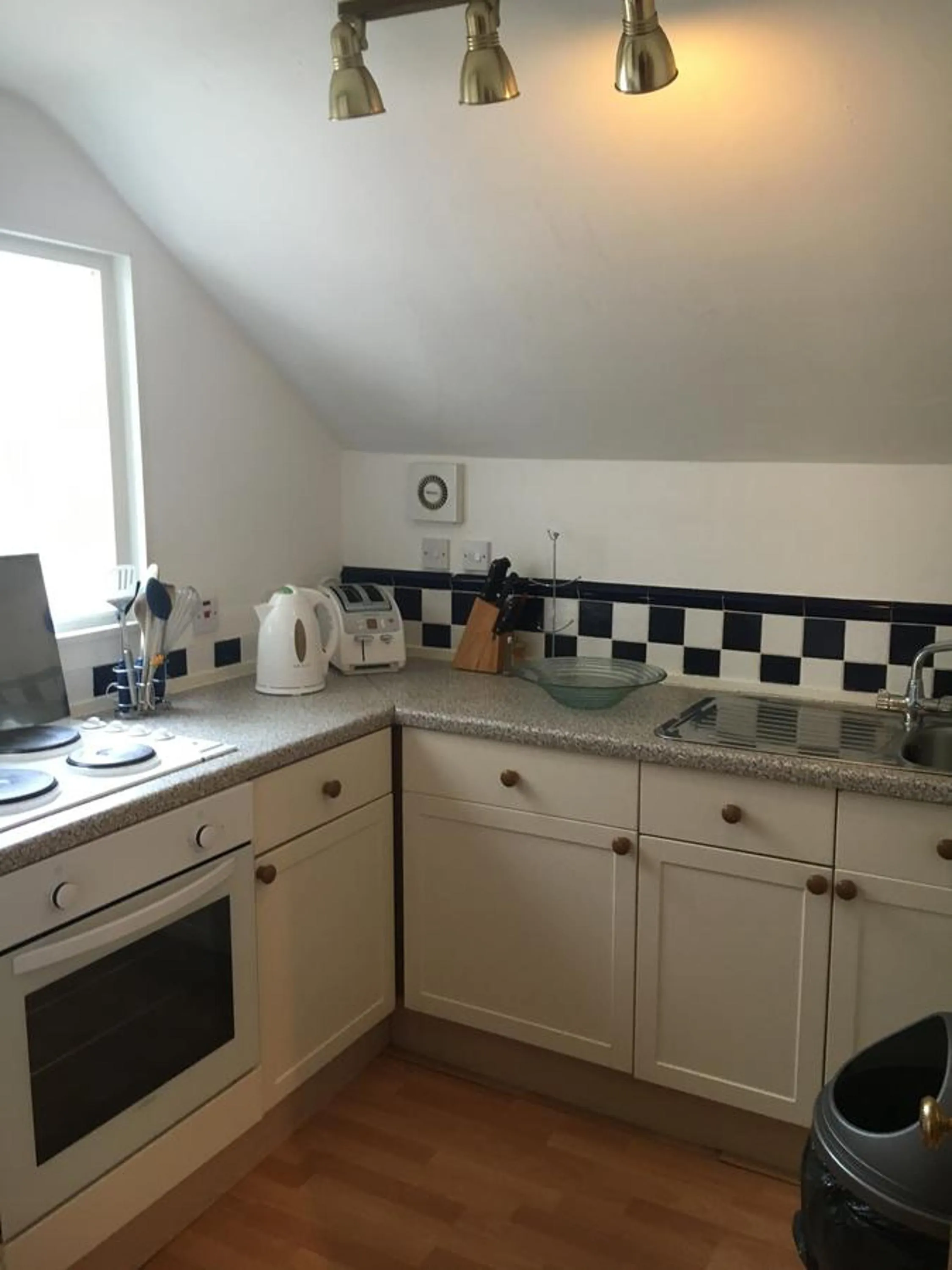 Kitchen or kitchenette in Limefield Mansion House