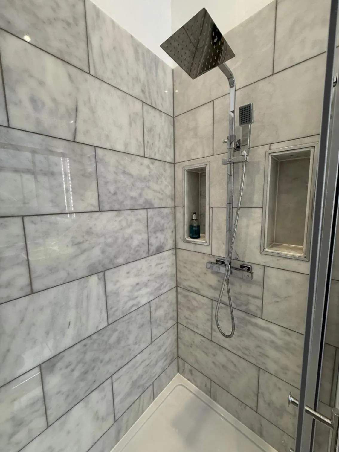 Shower in Limefield Mansion House