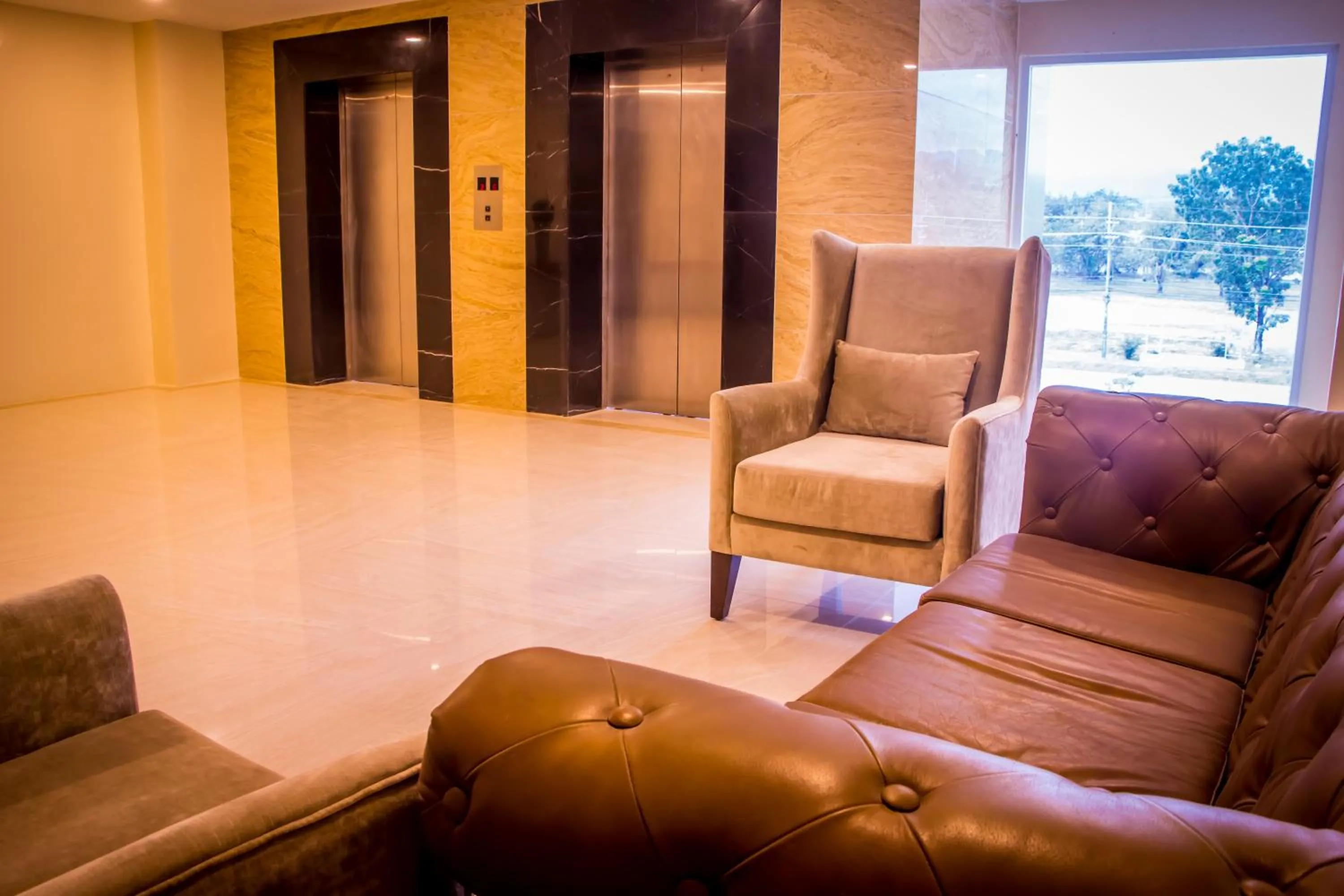 Seating area in Royce Hotel & Casino