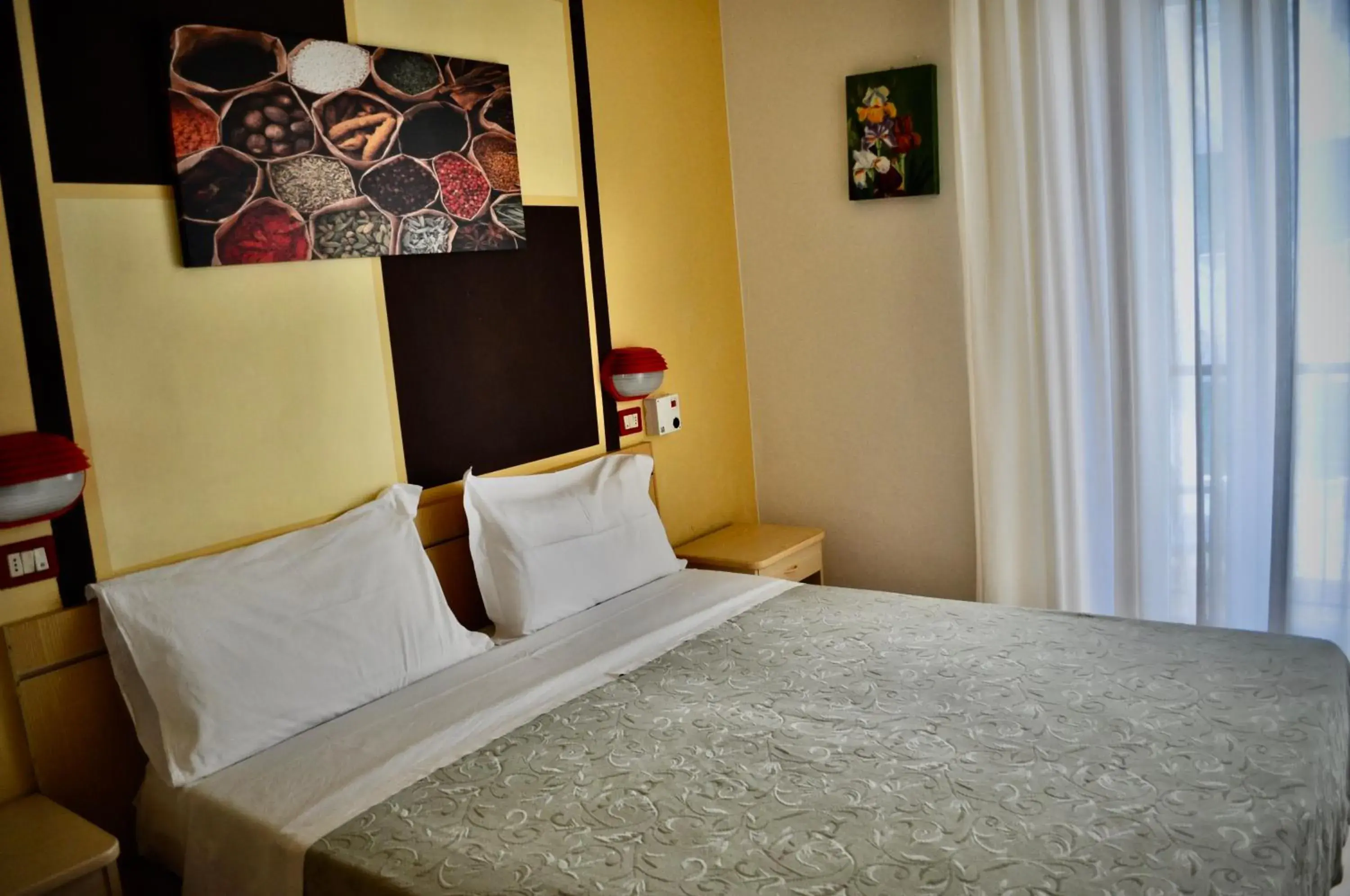 Photo of the whole room, Bed in Hotel Corallo Garnì