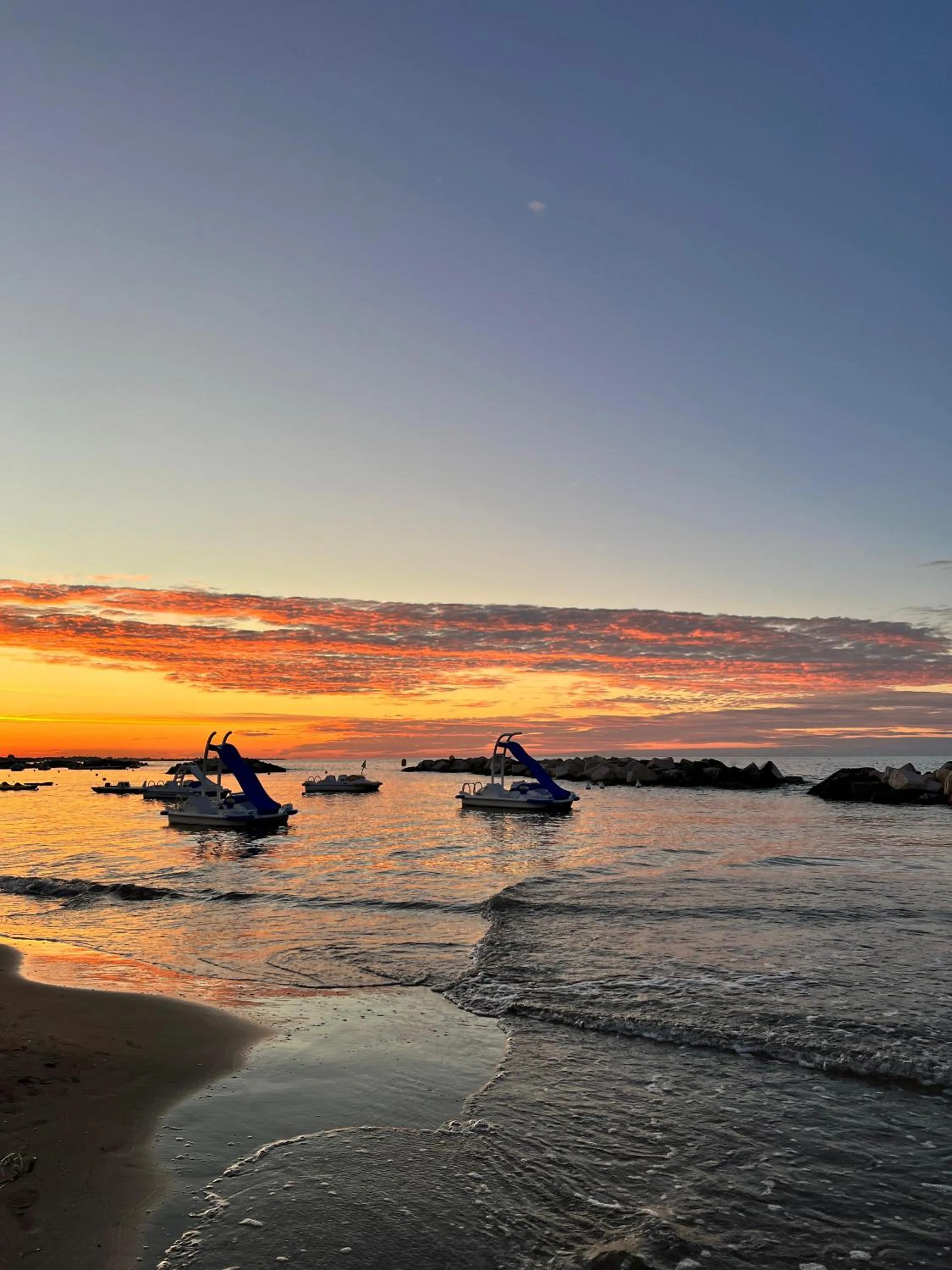 Beach in Hotel Corallo Garnì