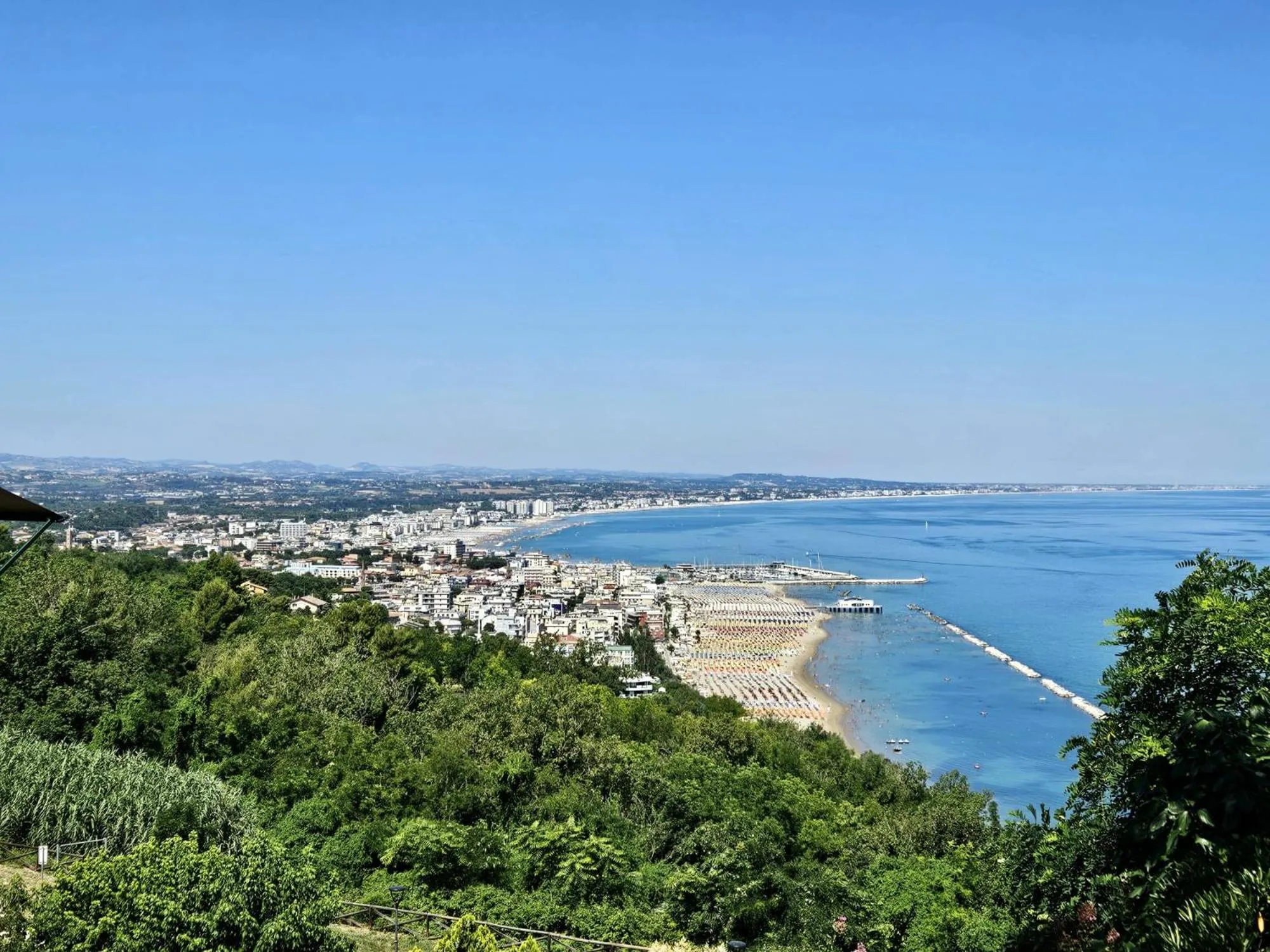 Beach in Hotel Corallo Garnì