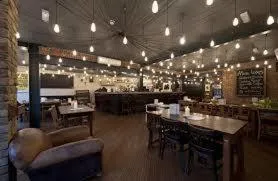 Restaurant/places to eat in 118 Brondesbury Road Apartments