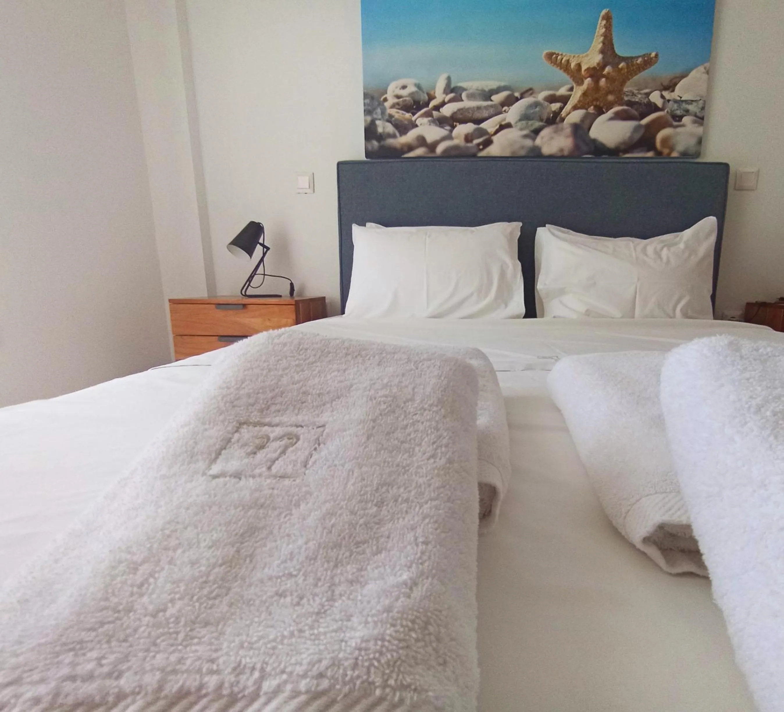 Bed in Ilianthos Apartments & Rooms