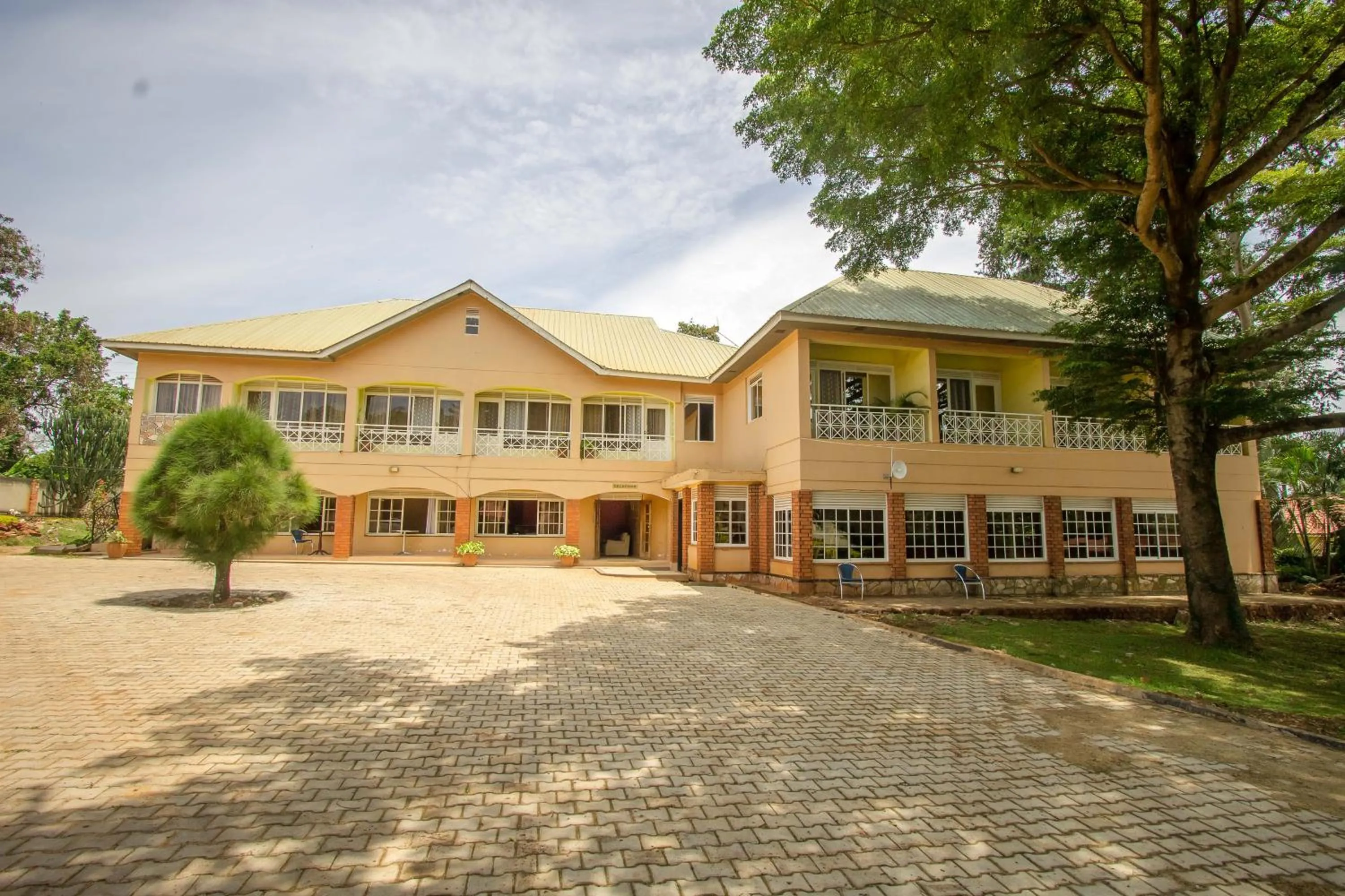 Property building in Jinja Safari Hotel