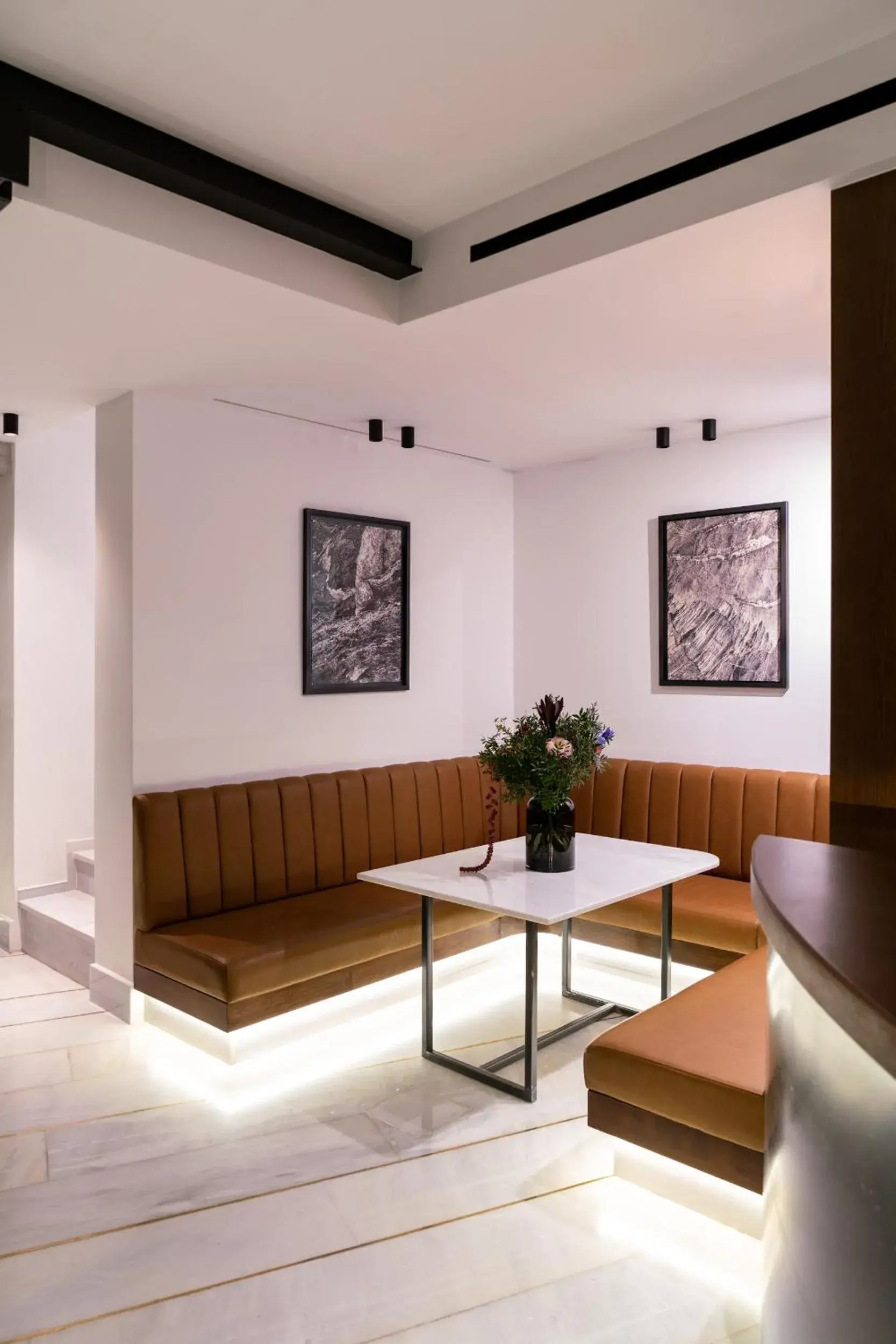 Lounge or bar in InnAthens Lounge or bar in InnAthens