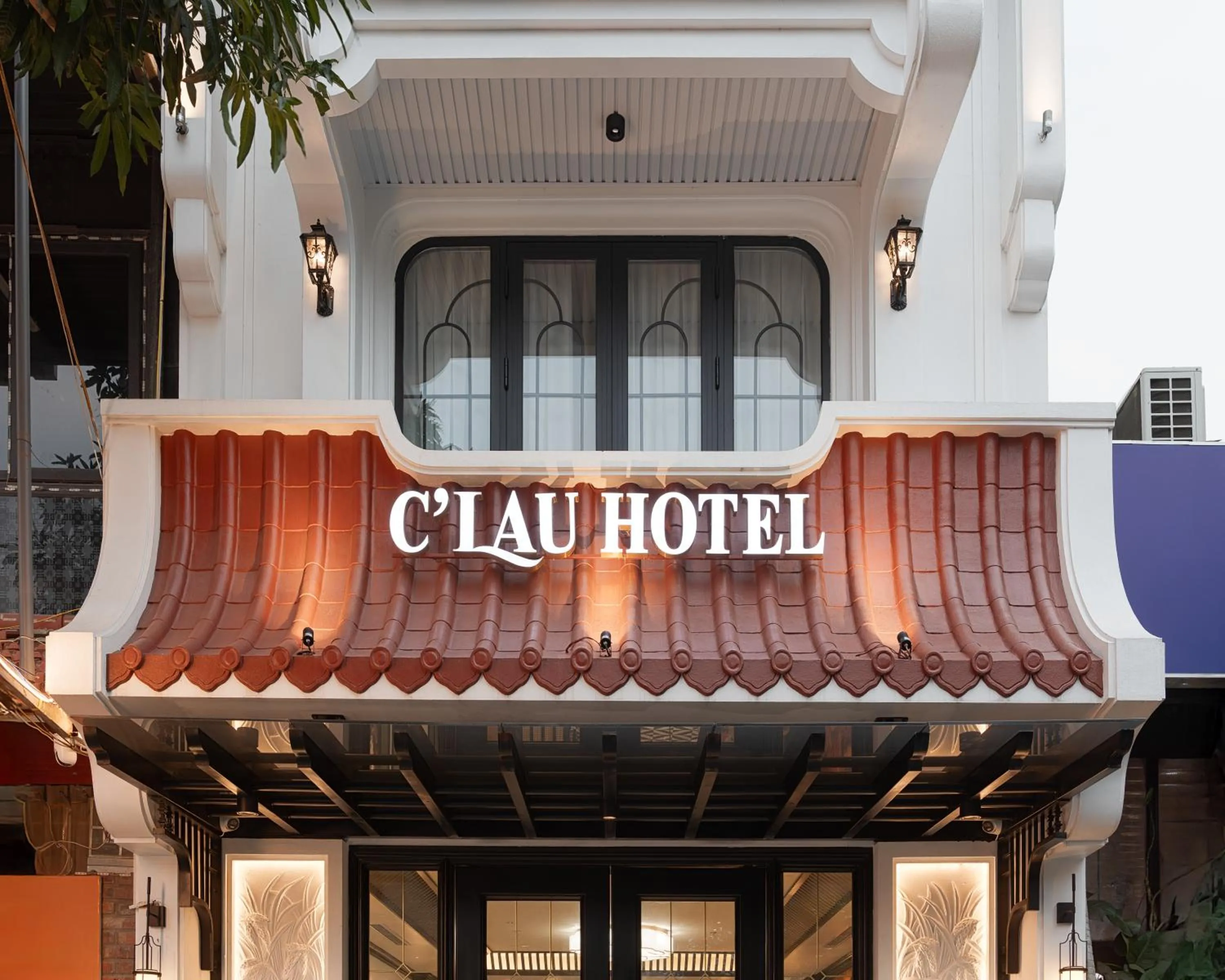 Property building in C'Lau Hotel Ninh Binh - A Gem Nestled in Ancient Quarter