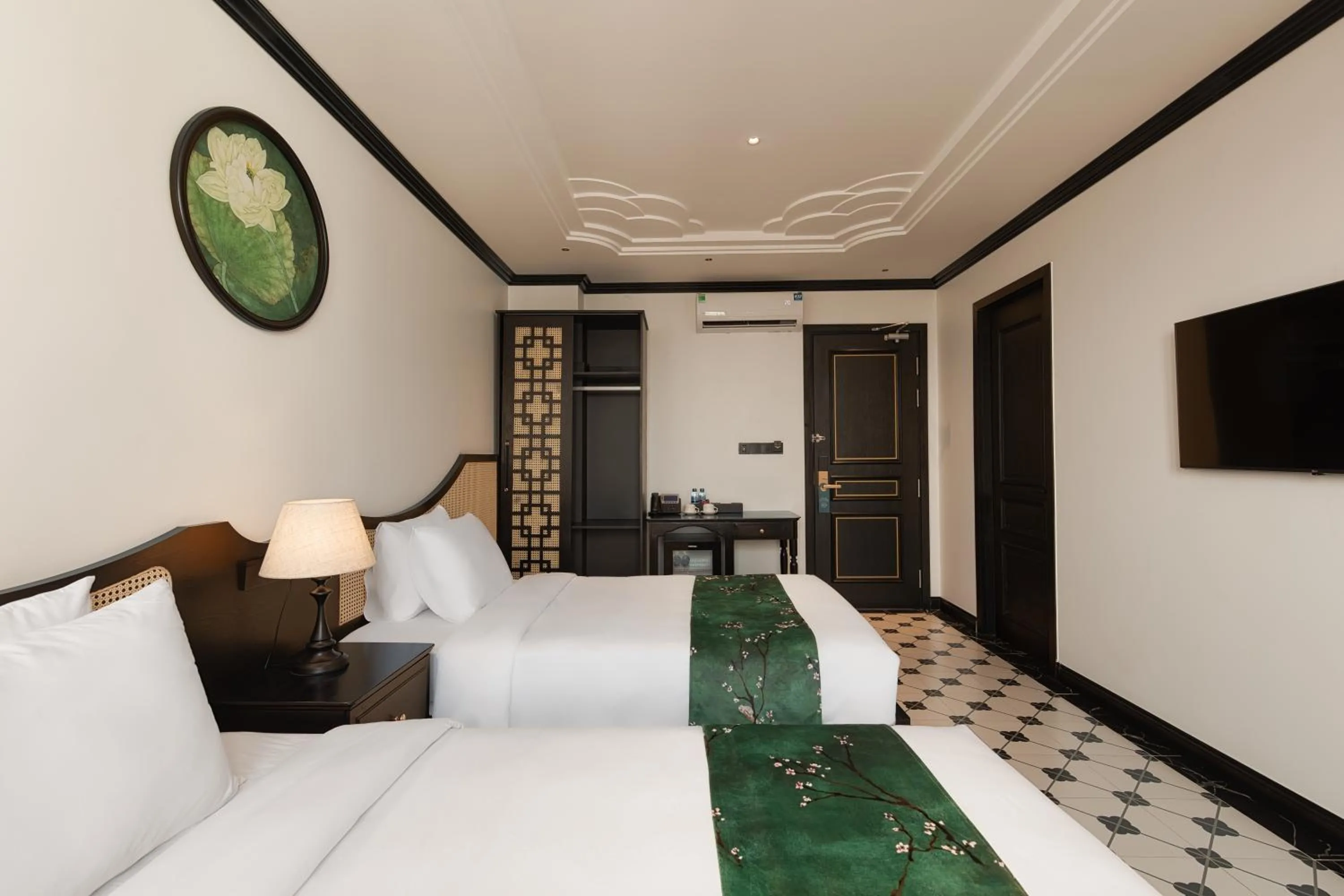 Communal lounge/ TV room, Bed in C'Lau Hotel Ninh Binh - A Gem Nestled in Ancient Quarter