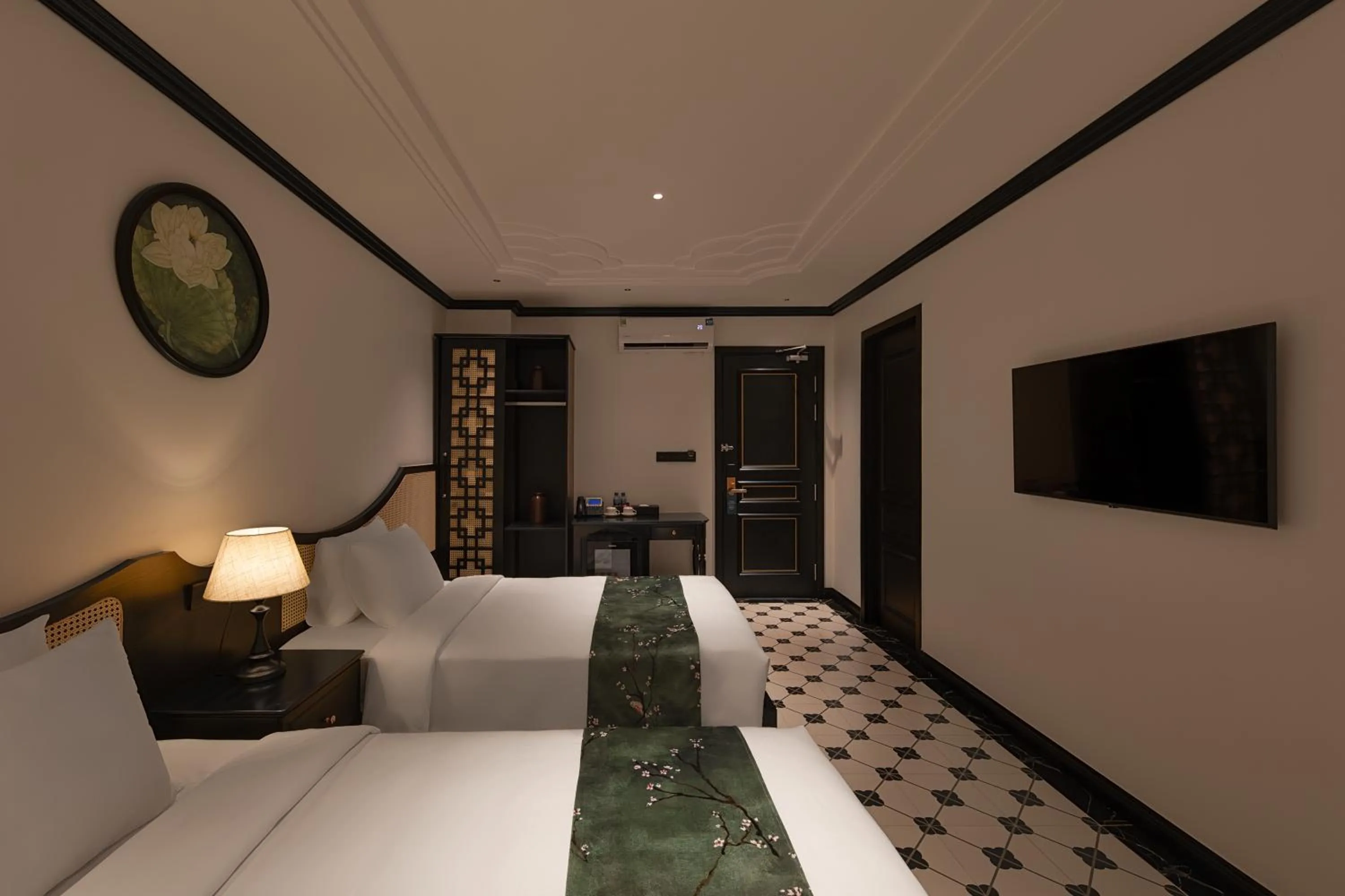 Communal lounge/ TV room, Bed in C'Lau Hotel Ninh Binh - A Gem Nestled in Ancient Quarter