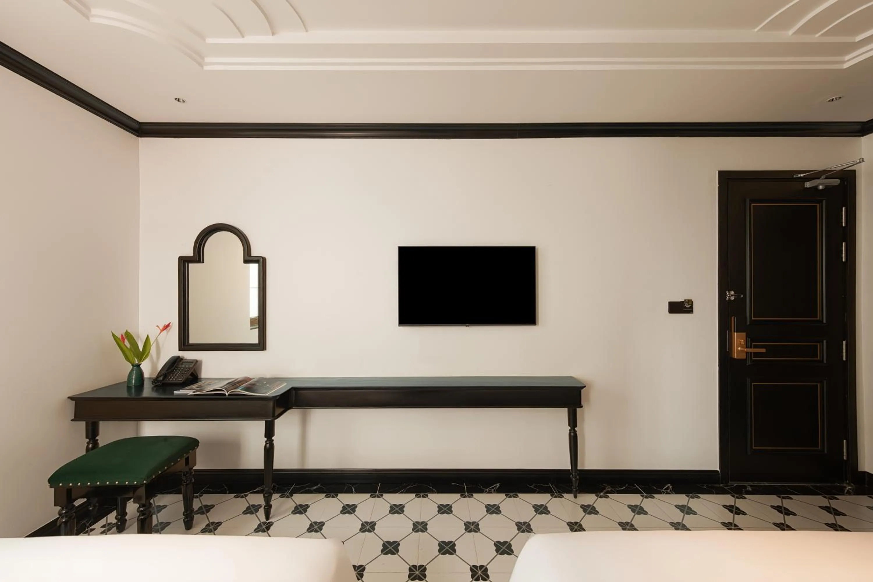 Bed in C'Lau Hotel Ninh Binh - A Gem Nestled in Ancient Quarter