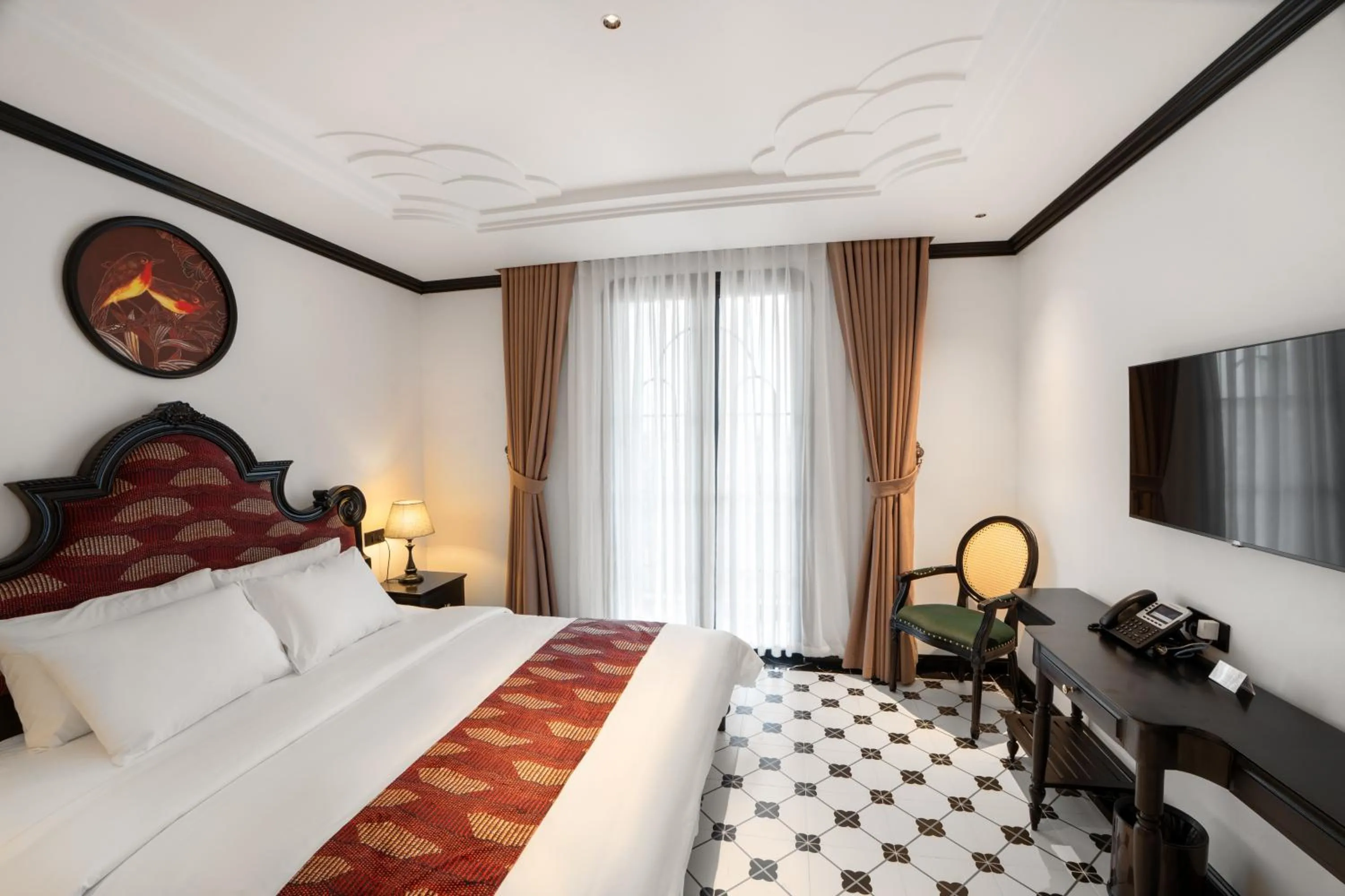 Bed in C'Lau Hotel Ninh Binh - A Gem Nestled in Ancient Quarter