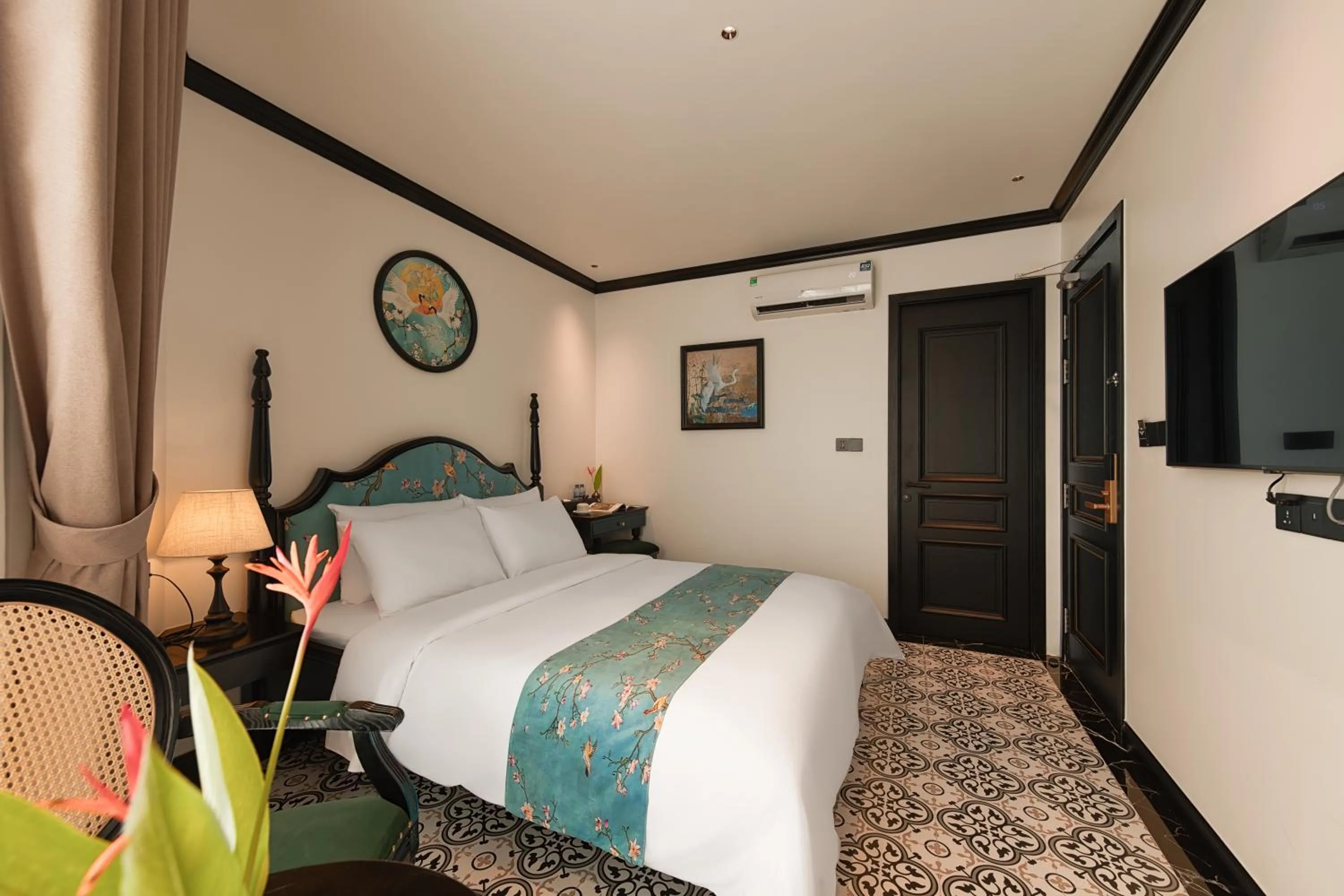 Bed in C'Lau Hotel Ninh Binh - A Gem Nestled in Ancient Quarter