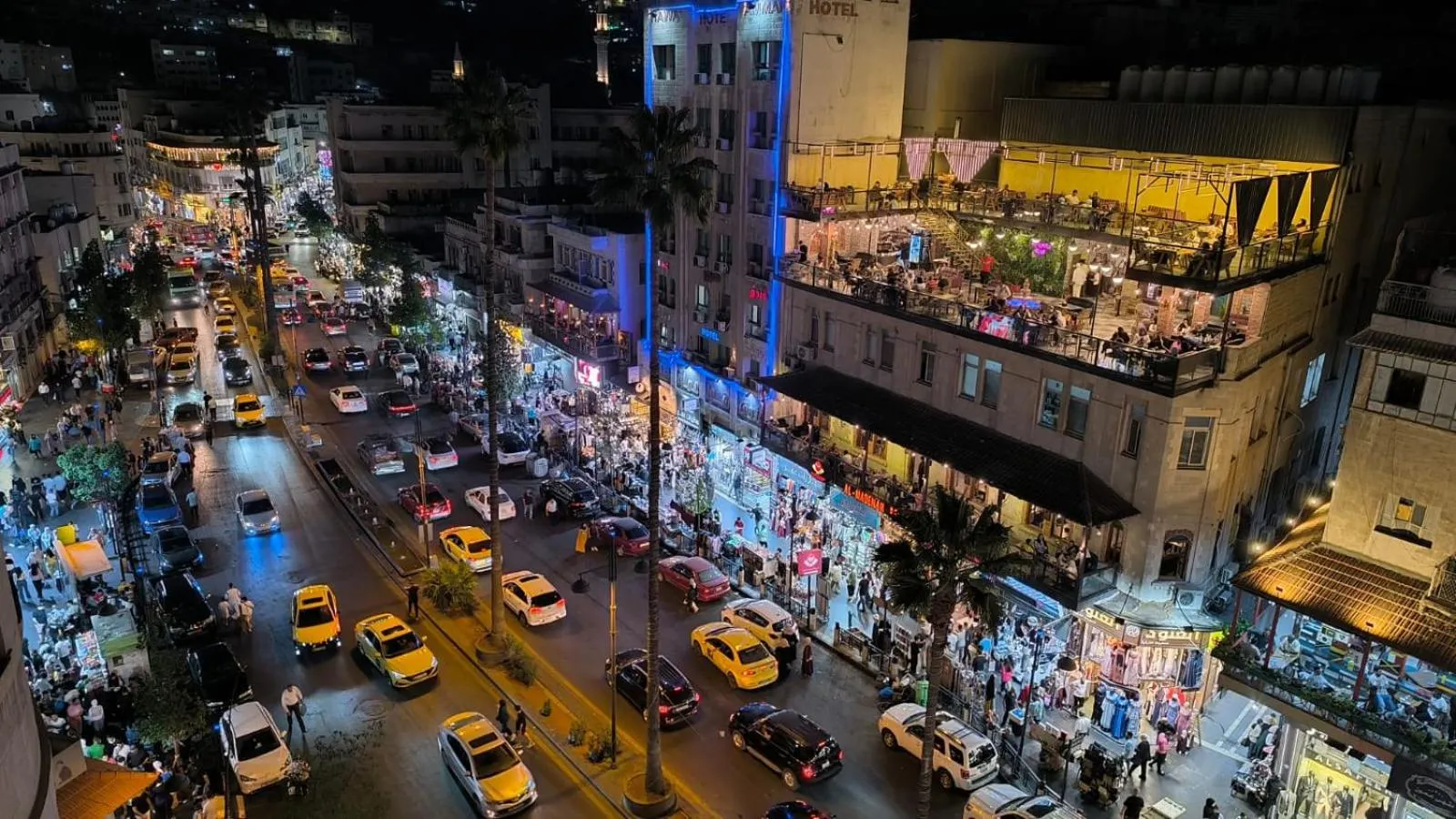 Roya Downtown Boutique Hotel
