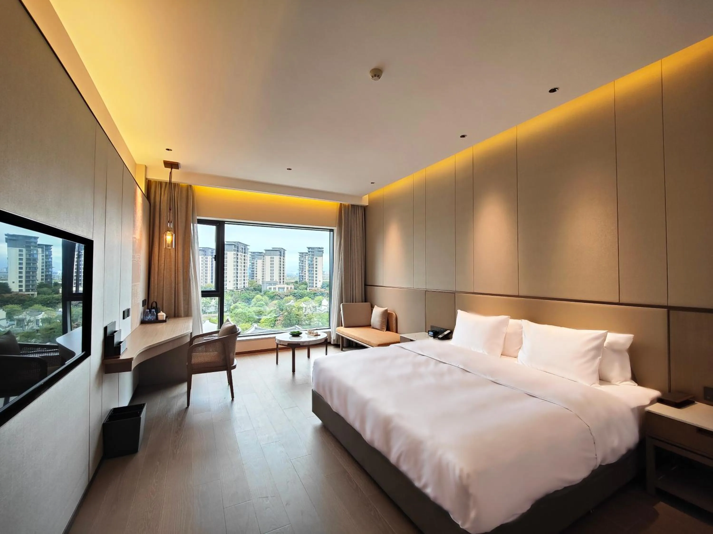 Bed in NARADA Fuzhou Fujian Hotel
